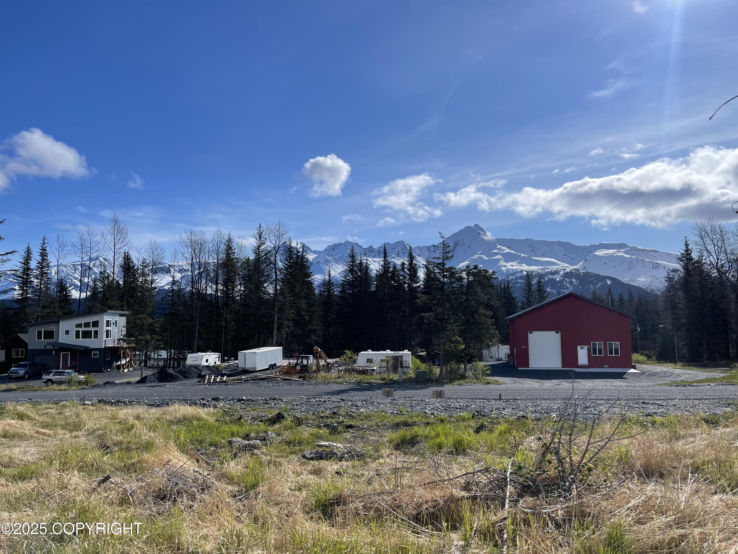 2411 Maple Street, Seward, Alaska image 10