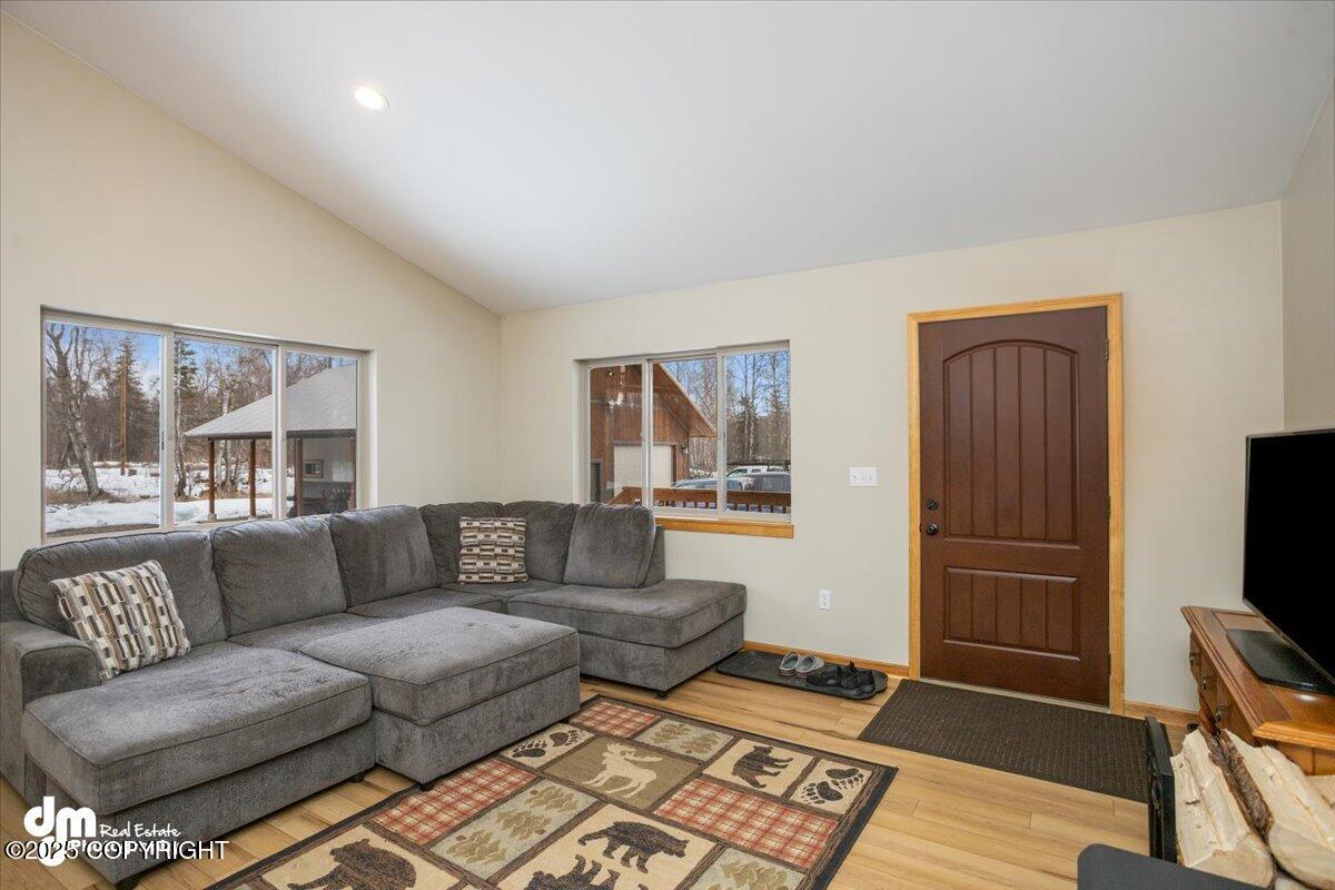 32978 S Mt. Brooks Drive, Talkeetna, Alaska image 6
