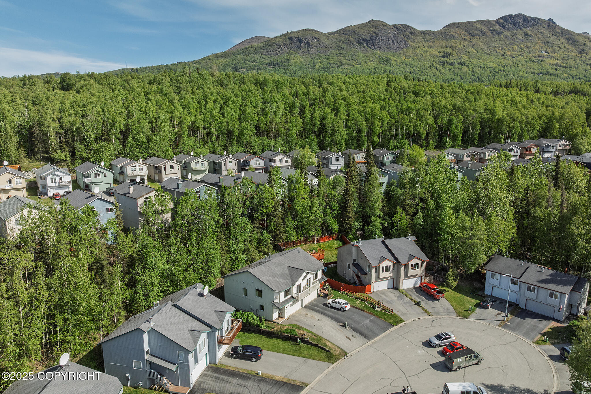 8960 Northwood Park Circle, Eagle River, Alaska image 8