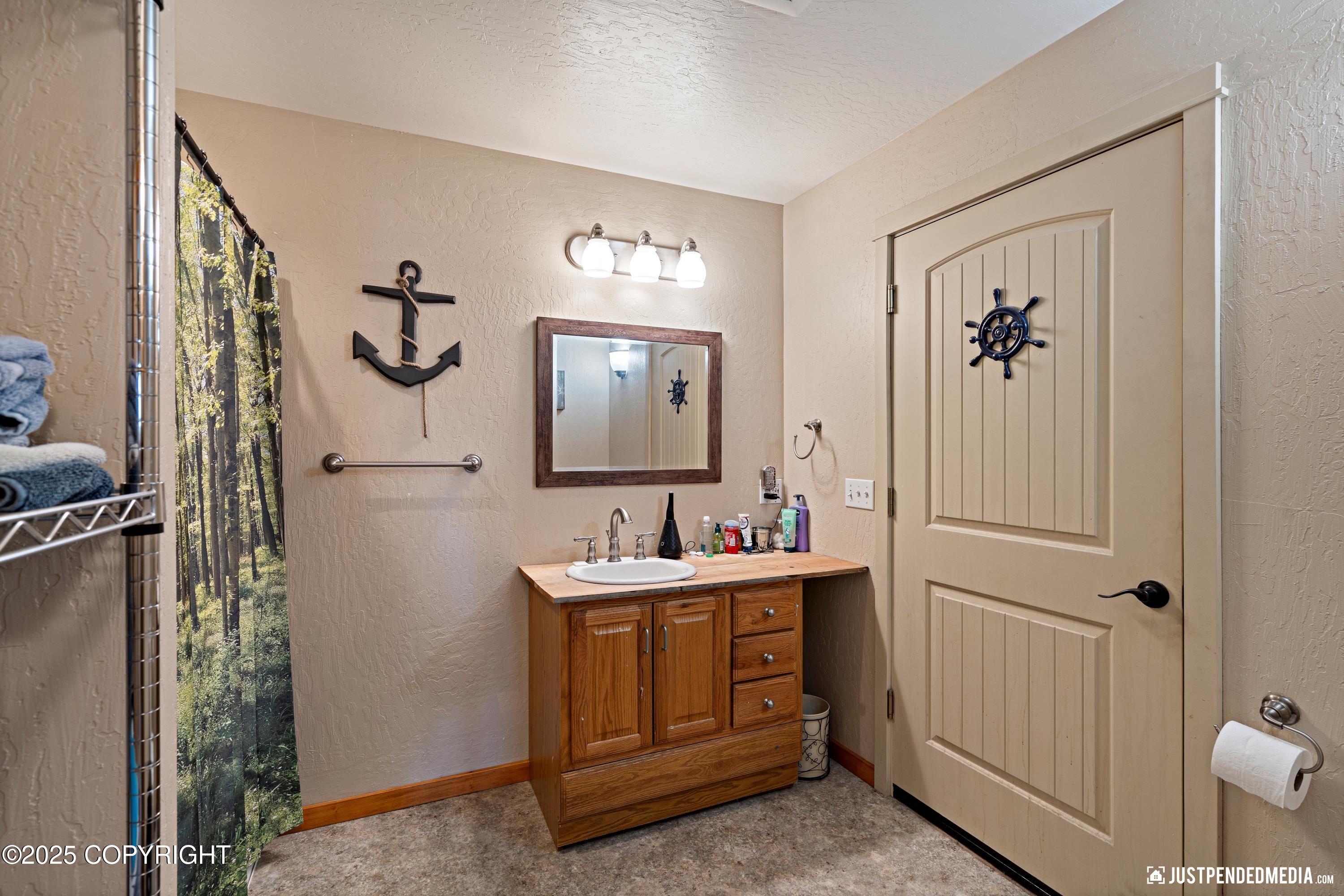 1069 N Beaver Lake Road, Wasilla, Alaska image 35