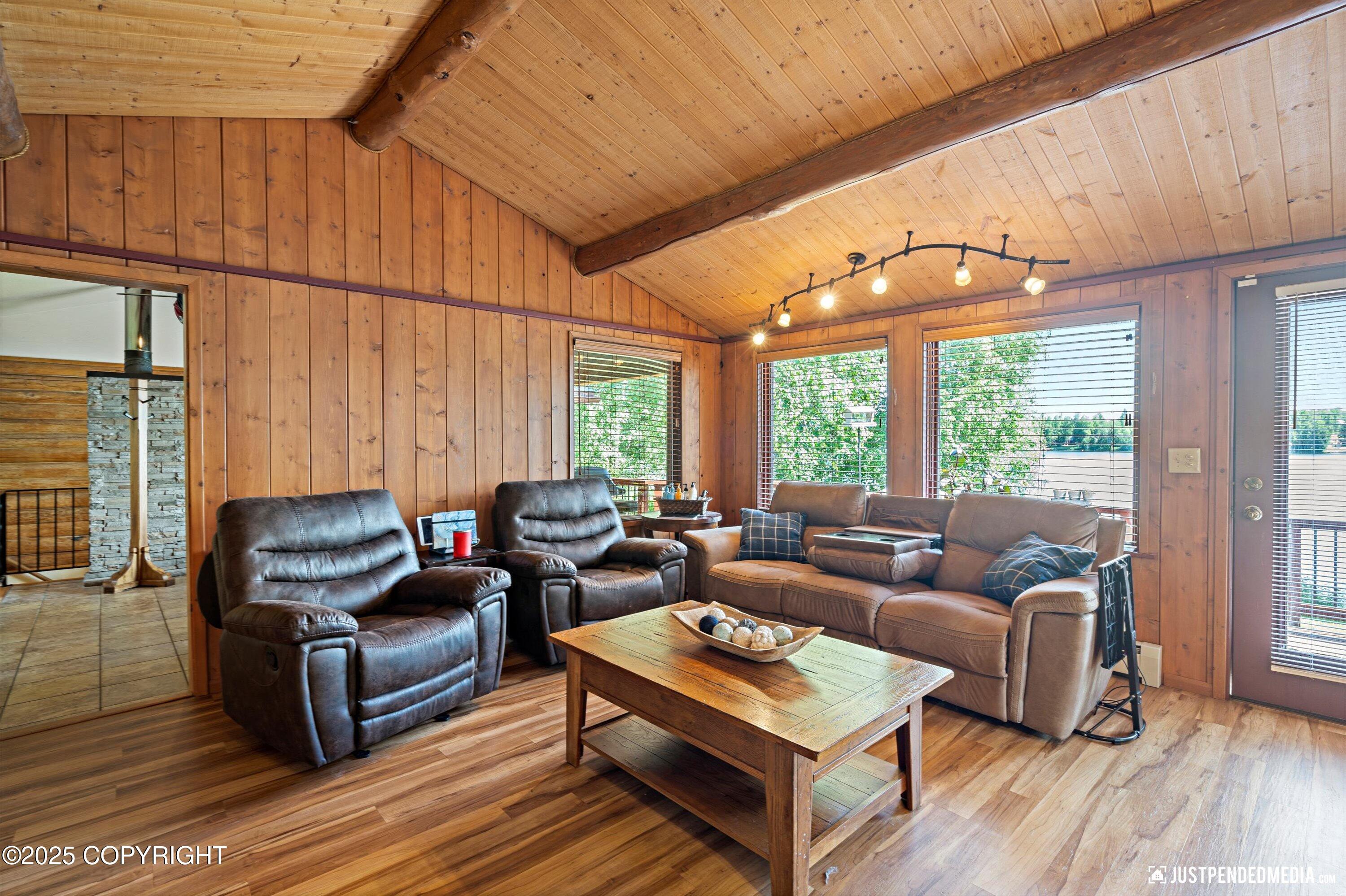 1069 N Beaver Lake Road, Wasilla, Alaska image 9