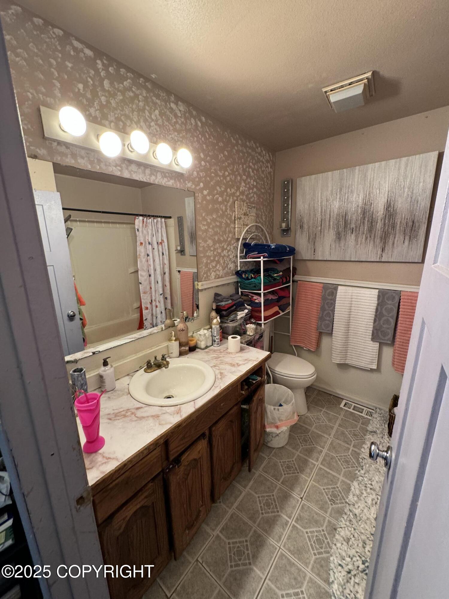 8836 Mcclellan Circle, Anchorage, Alaska image 28