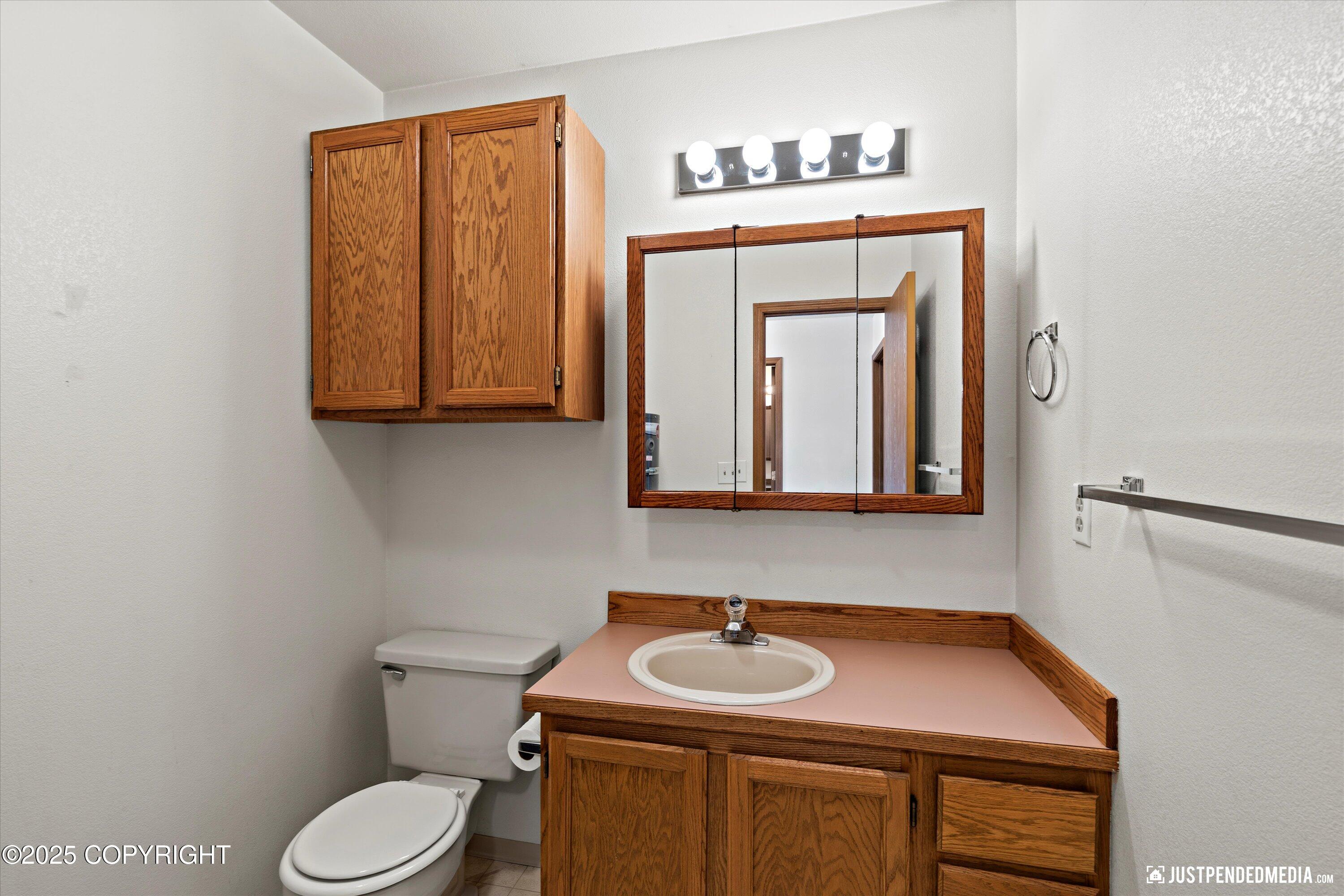 7841 Regal Mountain Circle, Anchorage, Alaska image 21