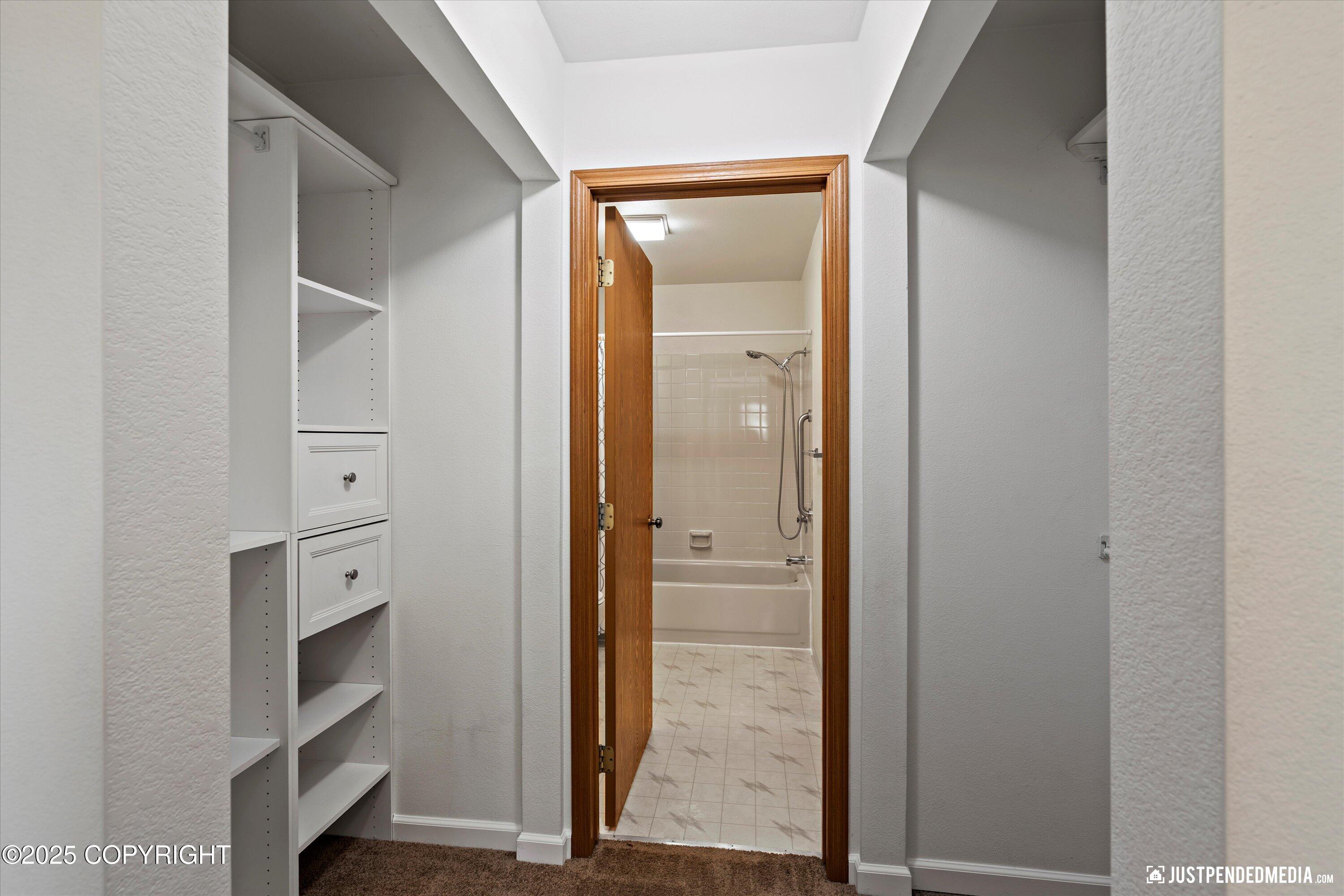 7841 Regal Mountain Circle, Anchorage, Alaska image 15