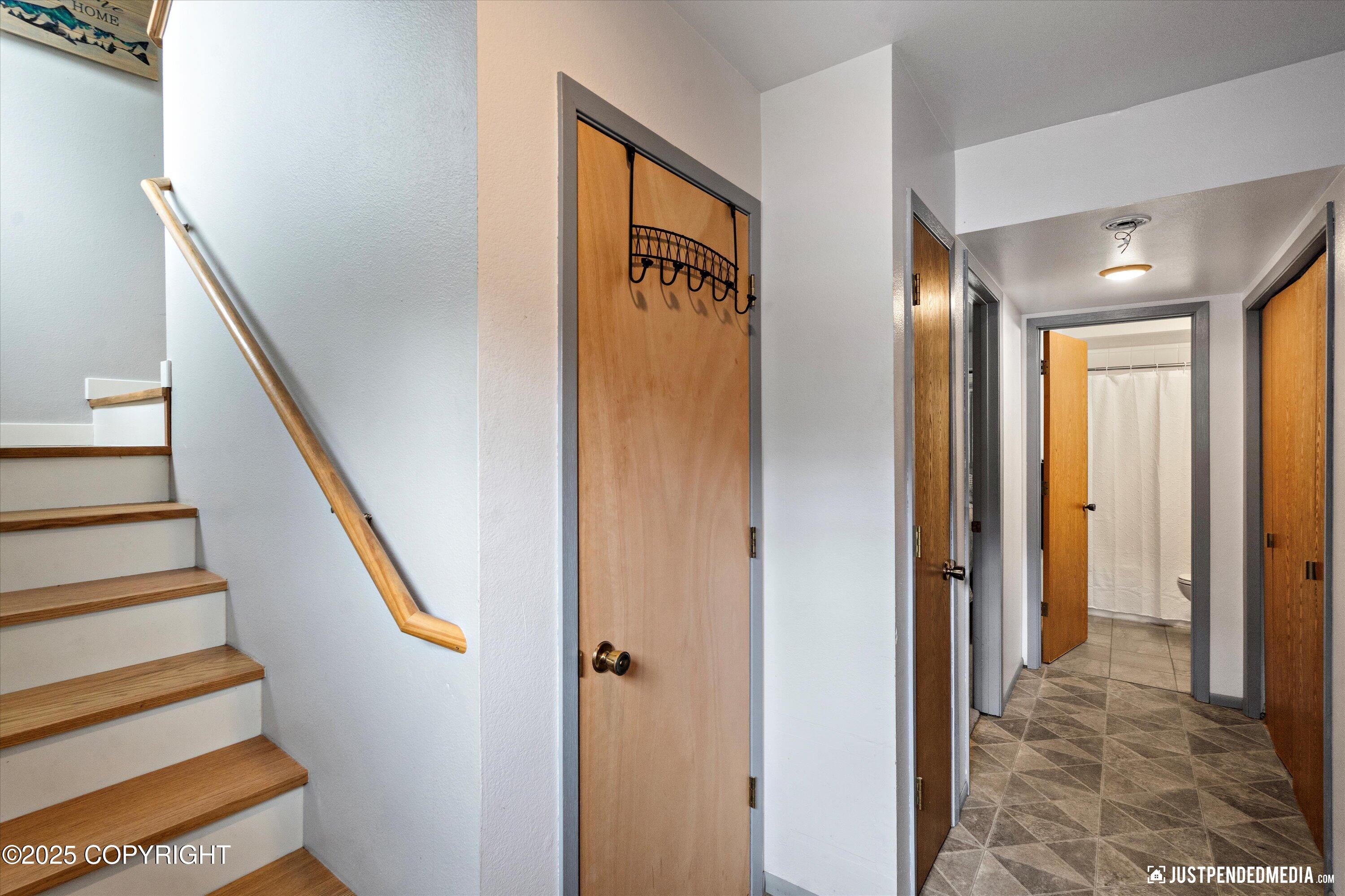 18315 Hidden Falls Avenue, Eagle River, Alaska image 18