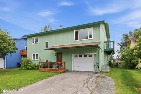 Homes For Sale - 8230 Kip Court<br/> Anchorage, AK 99507