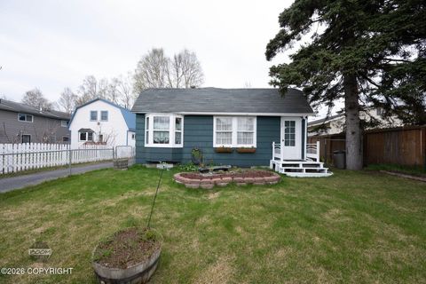 Photo of 3233 Tarwater Avenue, Anchorage, AK 99508 (MLS # 26-5519)