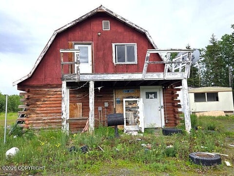 Homes For Sale - 5 Mile Copperville Road<br/> Glennallen, AK 99588