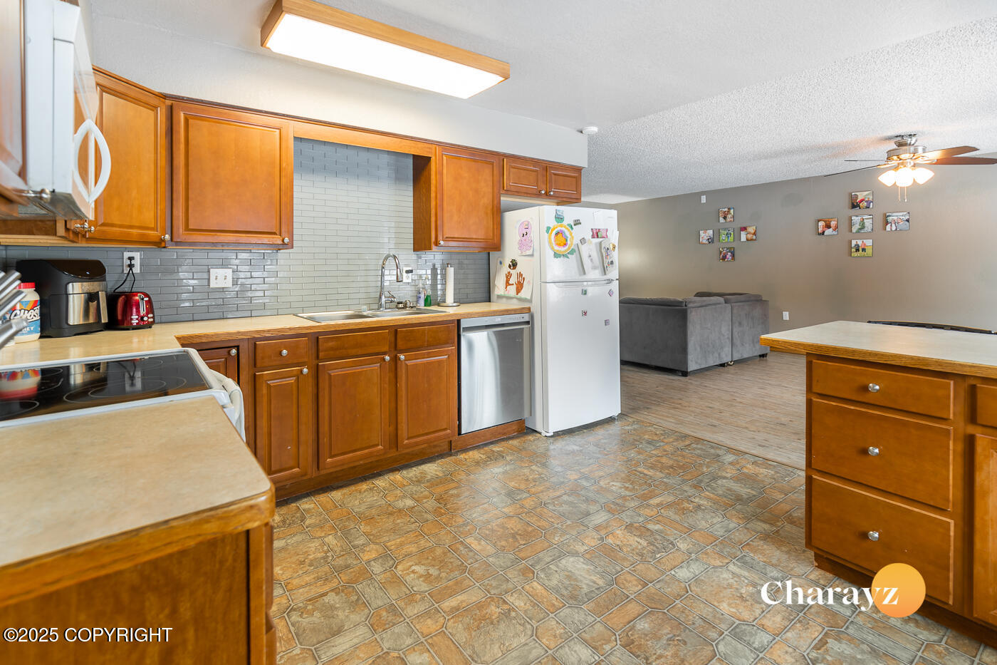 369 Park Way, North Pole, Alaska image 4