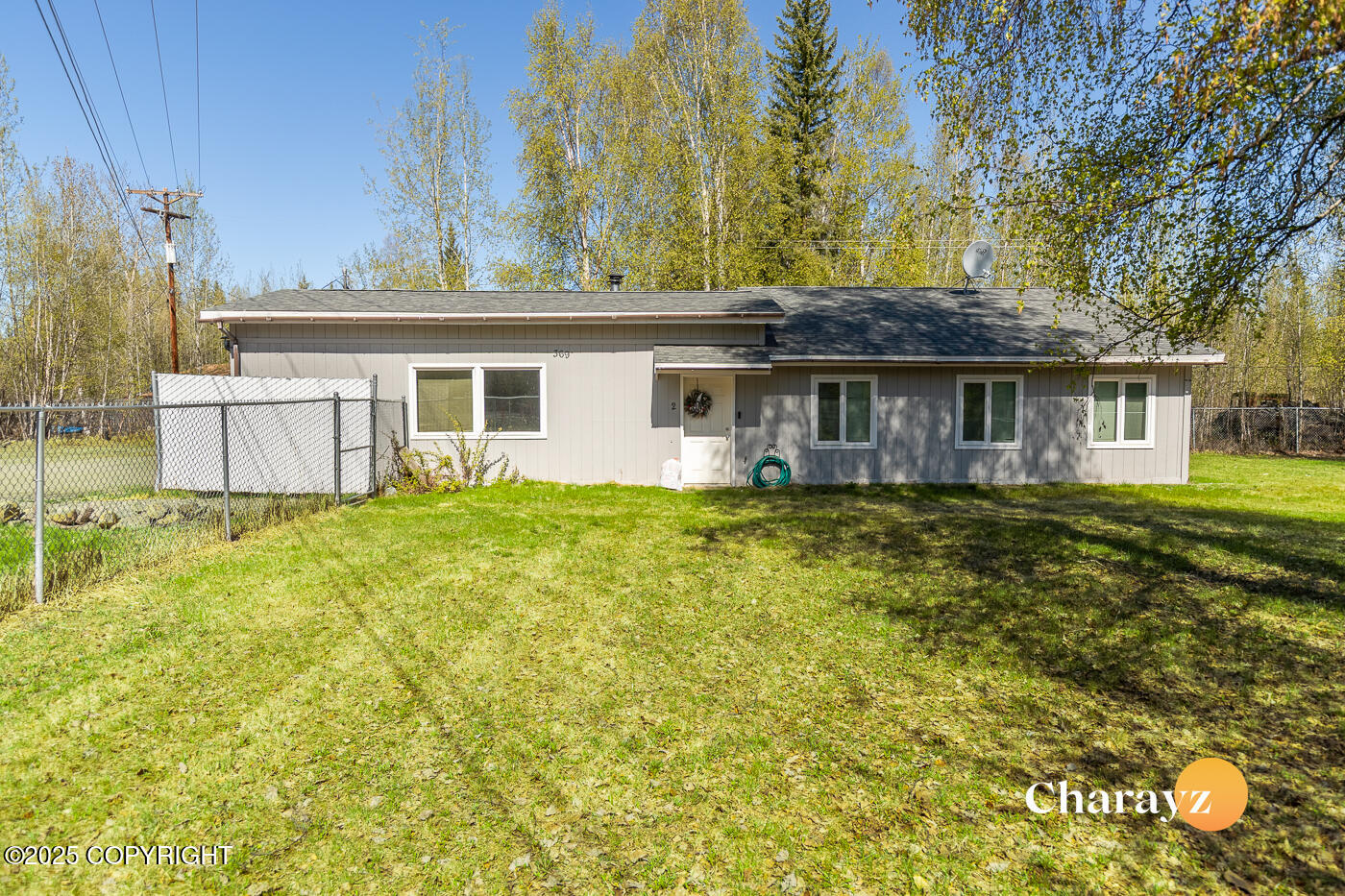 369 Park Way, North Pole, Alaska image 1