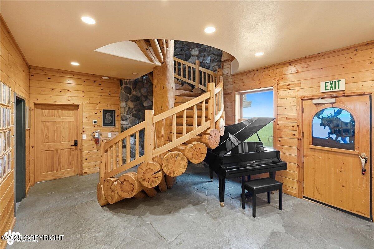 Ninilchik, Alaska 99639, United States, 11 Bedrooms Bedrooms, ,11 BathroomsBathrooms,Residential,Active,230115