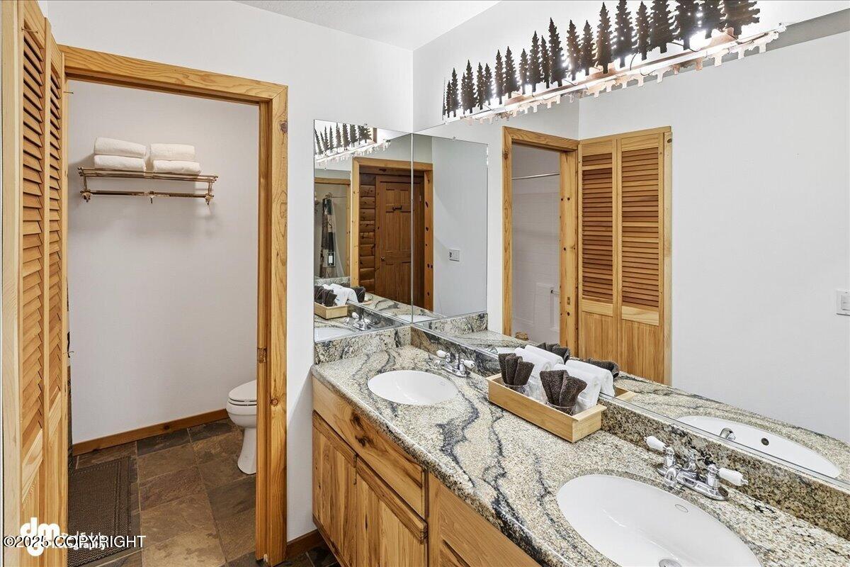 Ninilchik, Alaska 99639, United States, 11 Bedrooms Bedrooms, ,11 BathroomsBathrooms,Residential,Active,230115