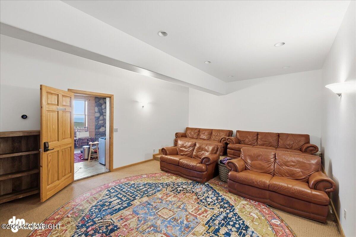 Ninilchik, Alaska 99639, United States, 11 Bedrooms Bedrooms, ,11 BathroomsBathrooms,Residential,Active,230115