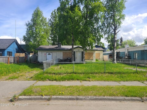 Homes For Sale - 1403 Nelchina Street<br/> Anchorage, AK 99501