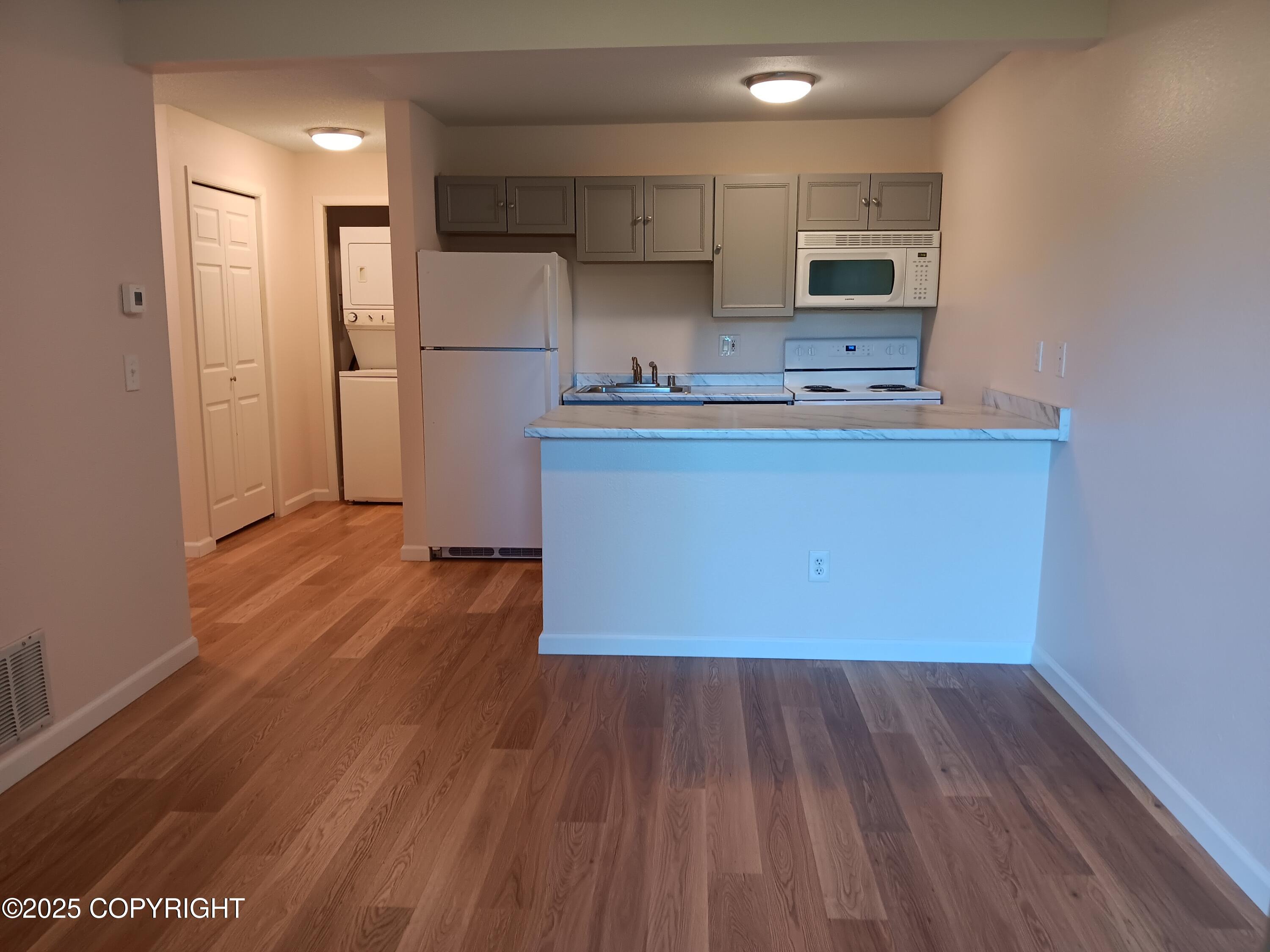 2100 Minerva Way #A6, Anchorage, Alaska image 12