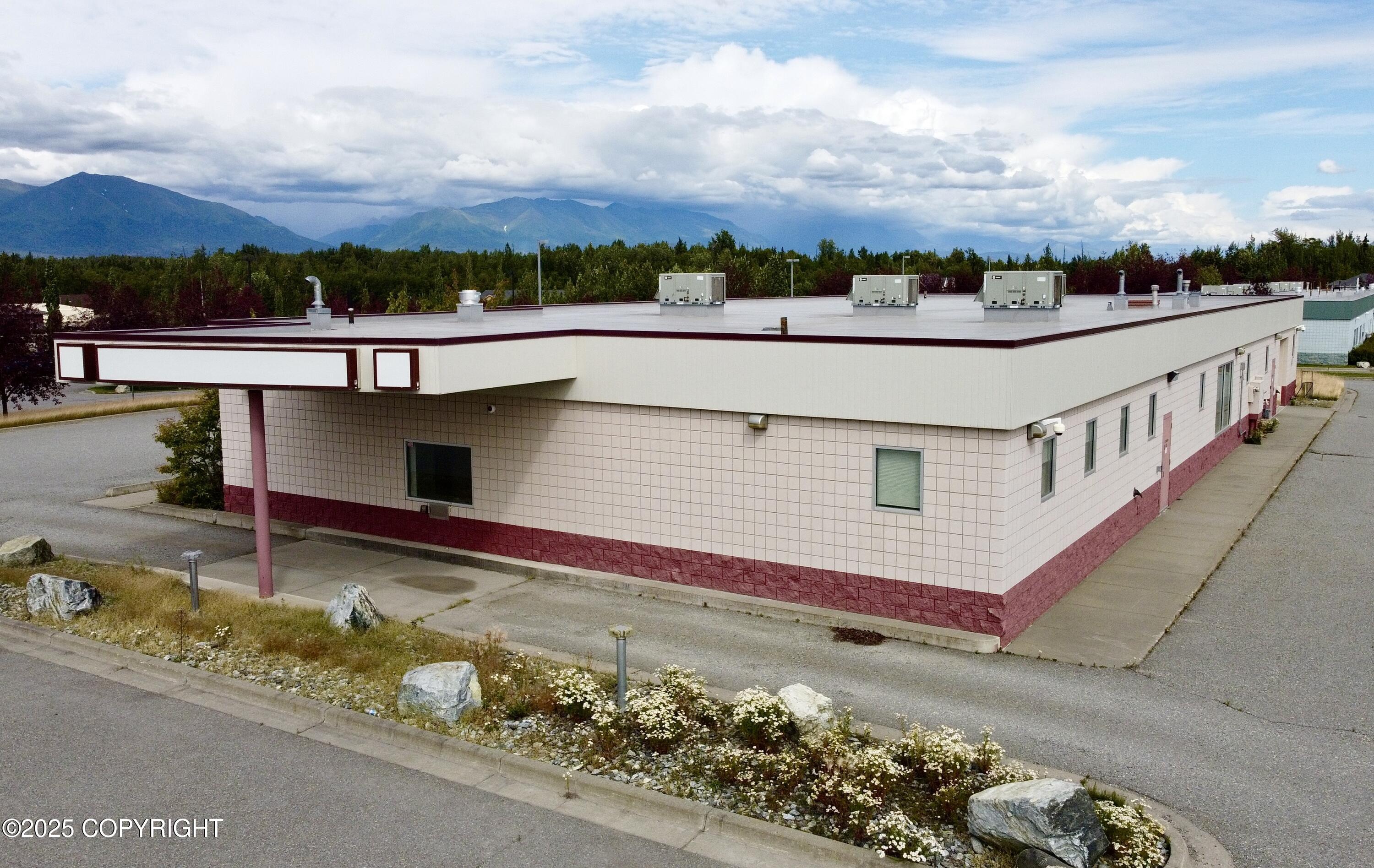 3674 E Country Field Circle