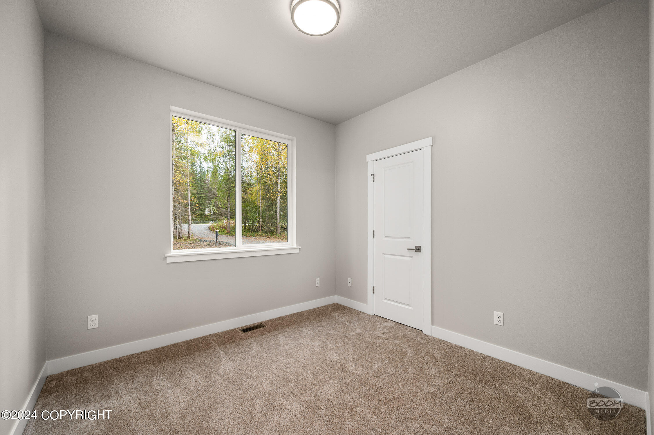 23081 N Parks Crk Circle, Chugiak, Alaska image 27