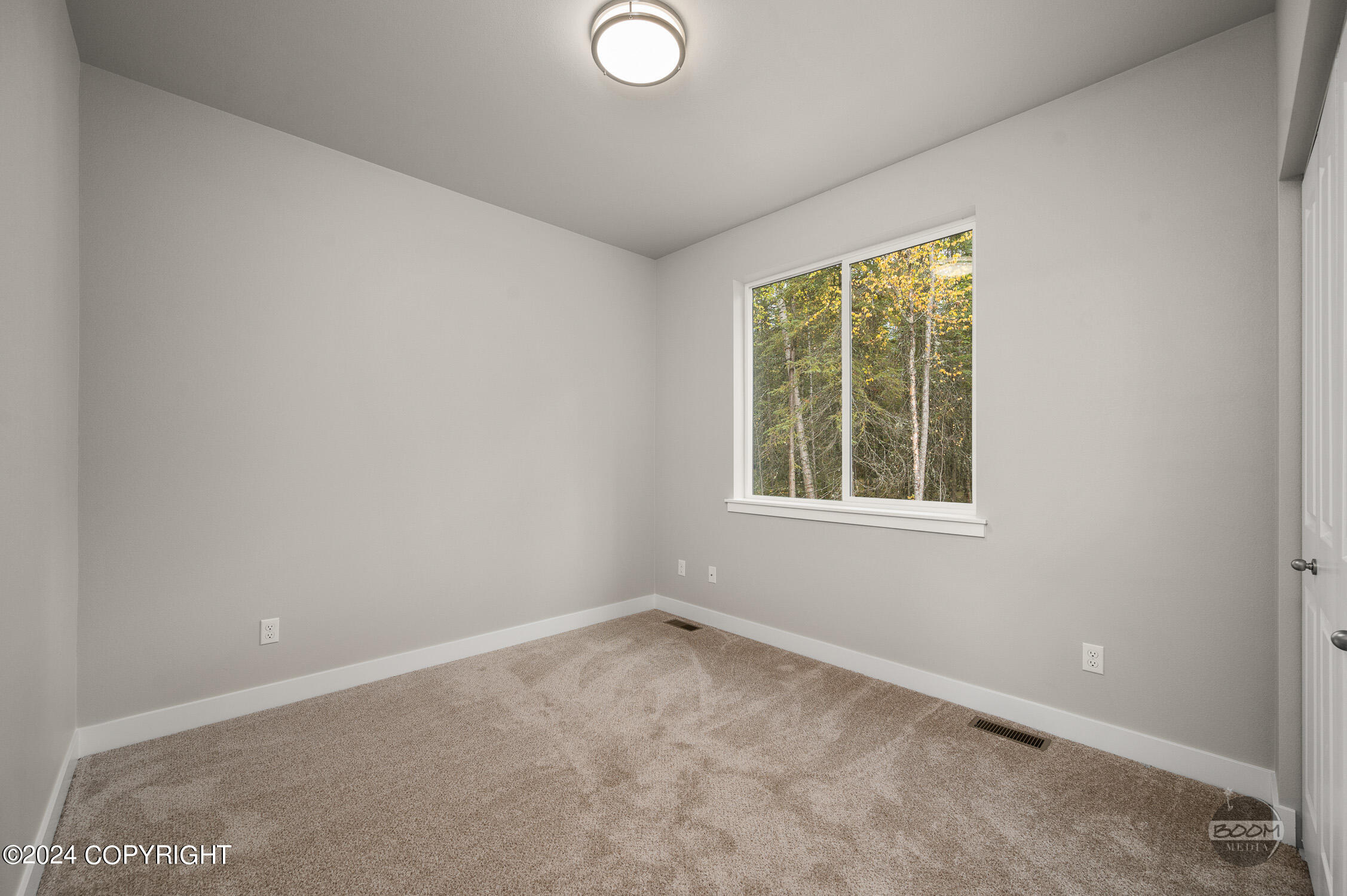 23081 N Parks Crk Circle, Chugiak, Alaska image 23