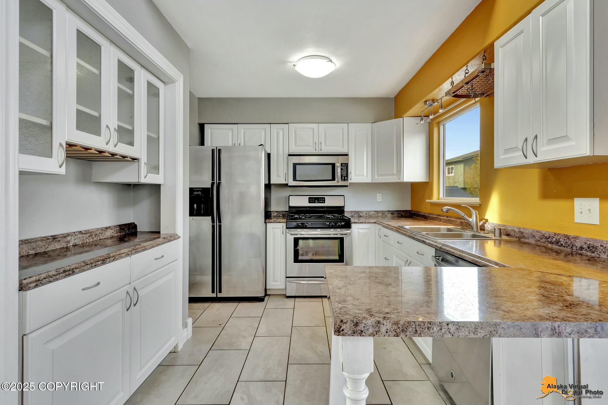 3931 E 86th Avenue, Anchorage, Alaska image 6