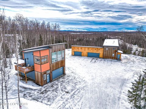 Homes For Sale - 11966 W Larae Road<br/> Houston, AK 99623