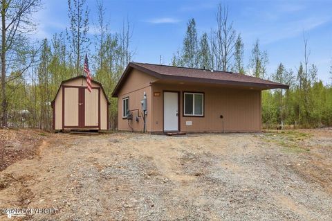 Homes For Sale - 1636 N Beaver Lake Road<br/> Big Lake, AK 99652