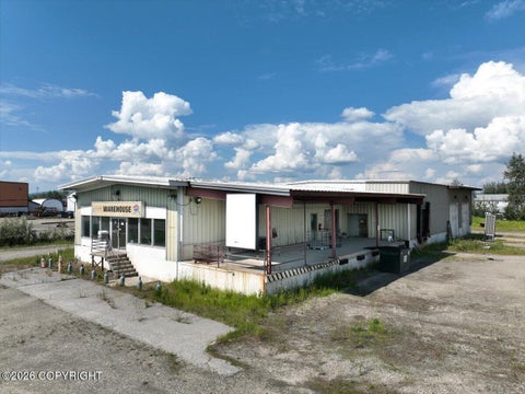 Photo of 2200 Van Horn RD, Fairbanks, AK 99701 (MLS # 26-12809)