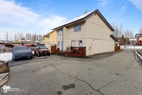 Photo of 6700 Zurich Street, Anchorage, AK 99507 (MLS # 26-7181)