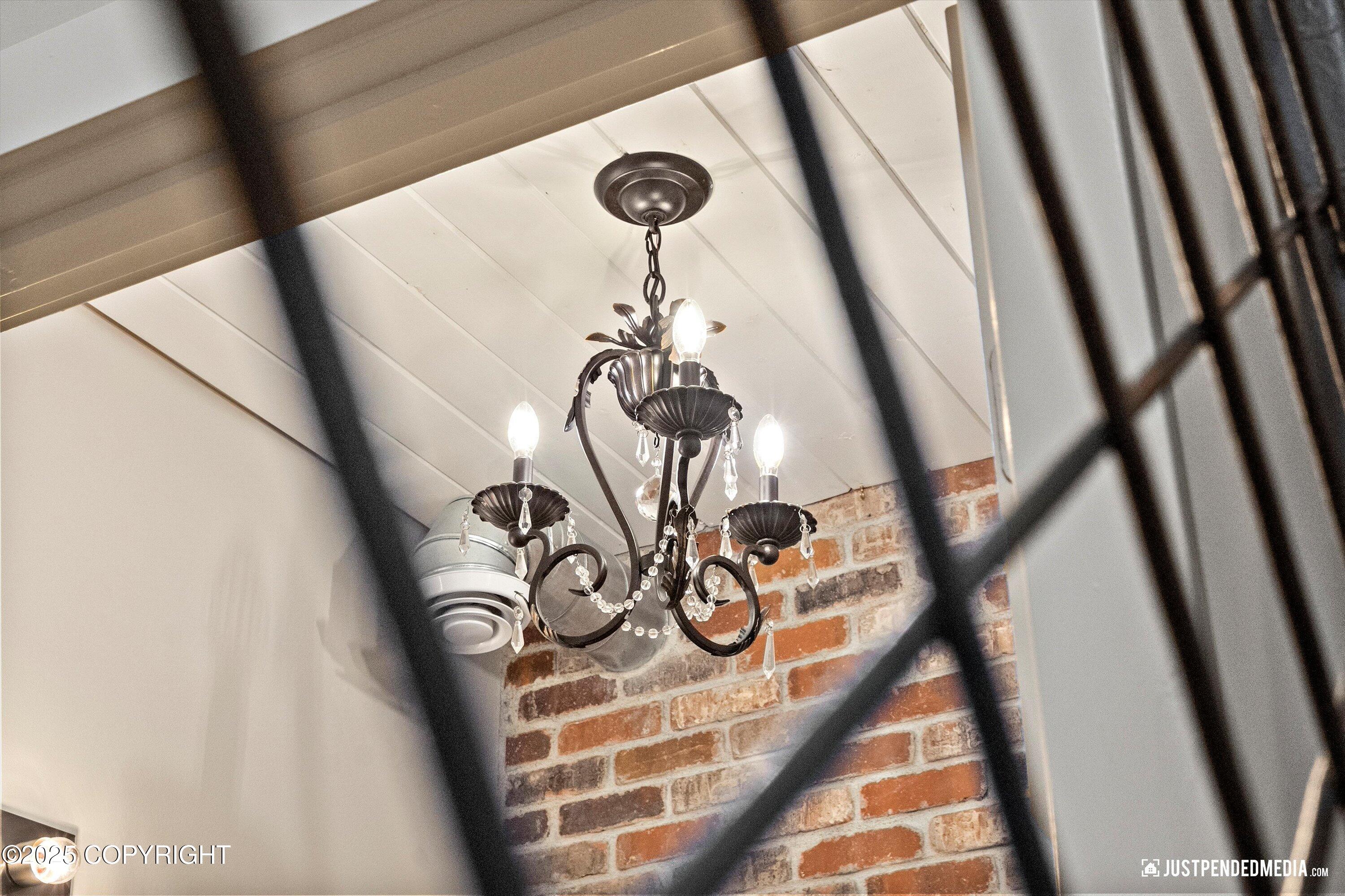 Anchorage, Alaska 99516, United States, 4 Bedrooms Bedrooms, ,3 BathroomsBathrooms,Residential,Pending,3933