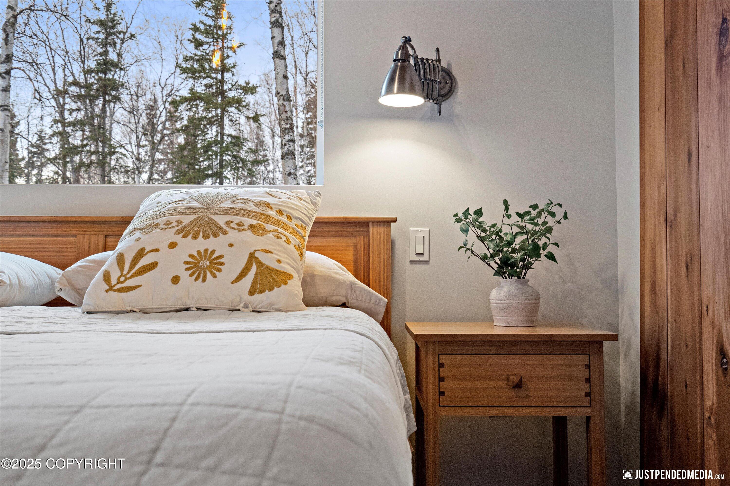 Anchorage, Alaska 99516, United States, 4 Bedrooms Bedrooms, ,3 BathroomsBathrooms,Residential,Pending,3933