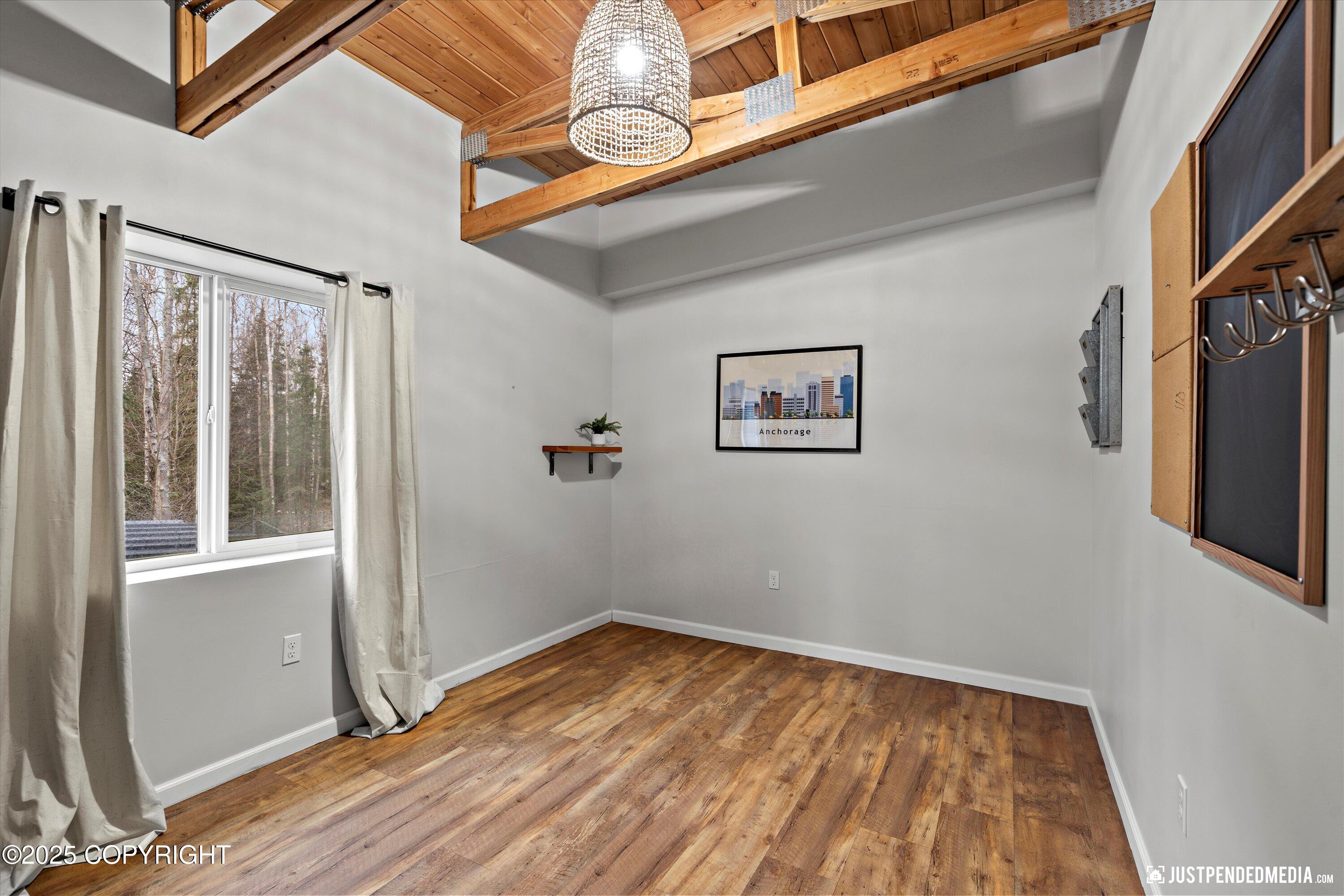 Anchorage, Alaska 99516, United States, 4 Bedrooms Bedrooms, ,3 BathroomsBathrooms,Residential,Pending,3933