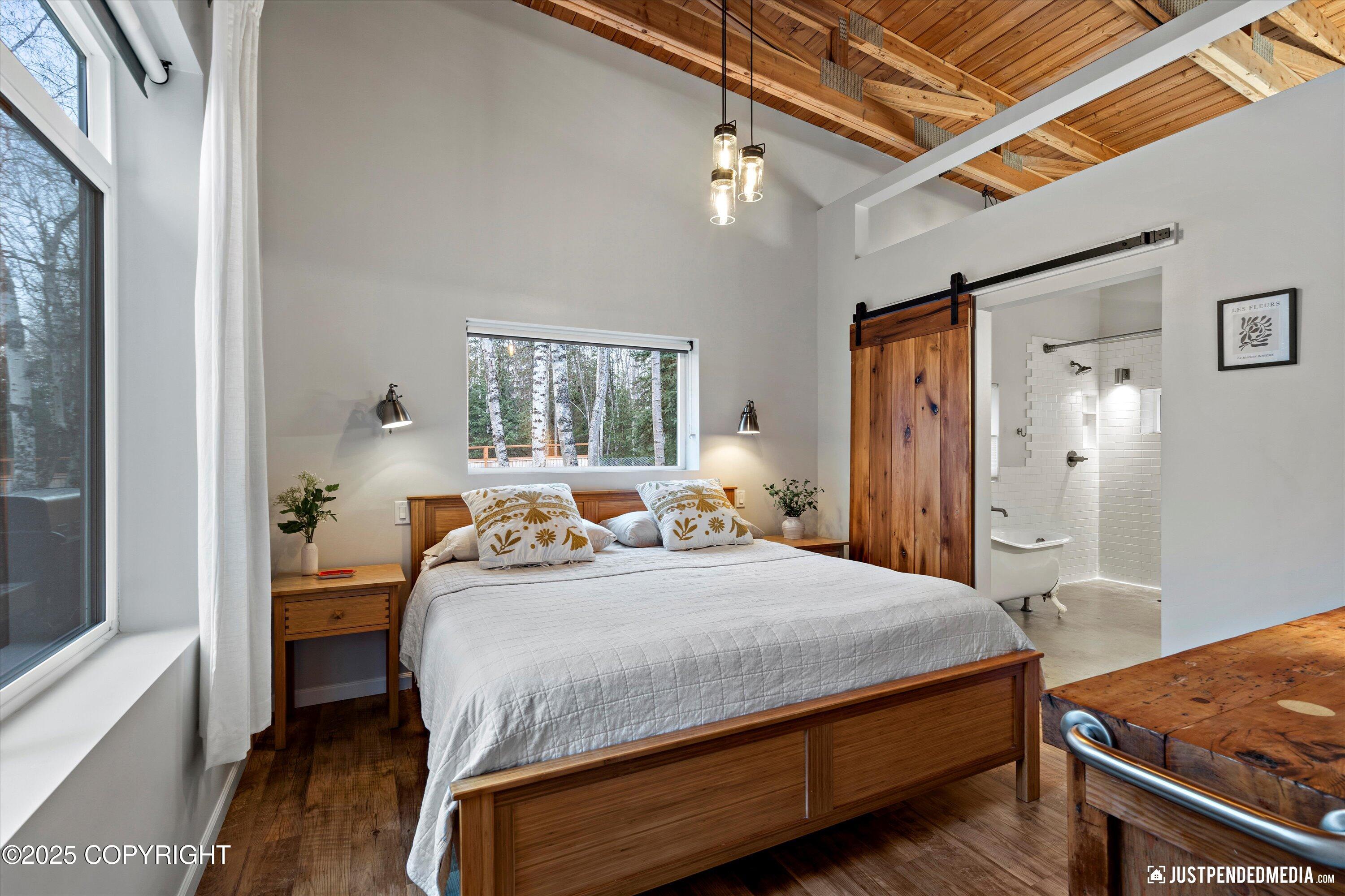 Anchorage, Alaska 99516, United States, 4 Bedrooms Bedrooms, ,3 BathroomsBathrooms,Residential,Pending,3933