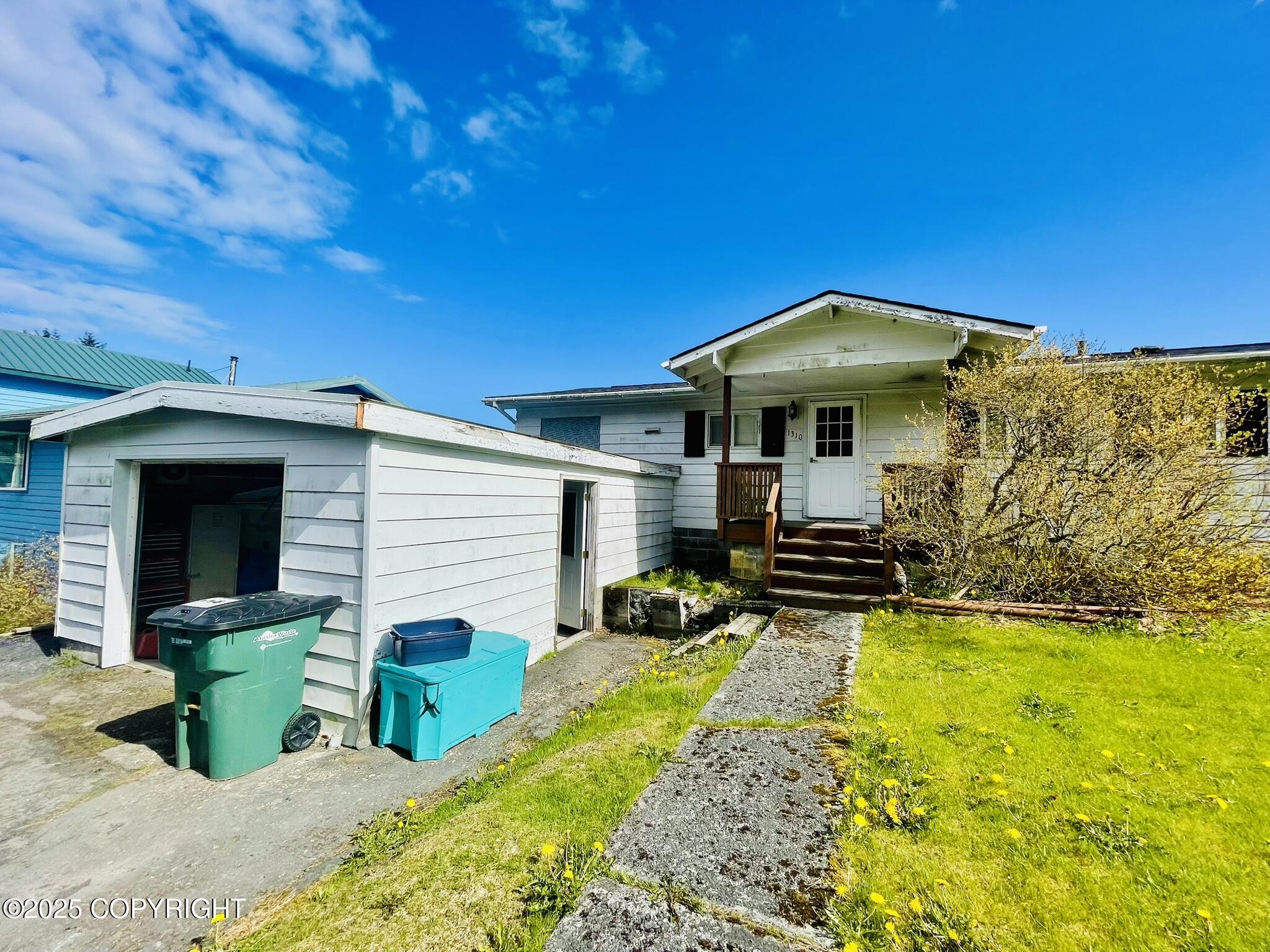 1310 Madsen Avenue, Kodiak, Alaska image 3