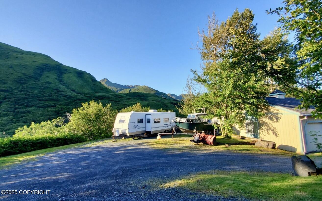 1229 Sargent Creek Road, Kodiak, Alaska image 12