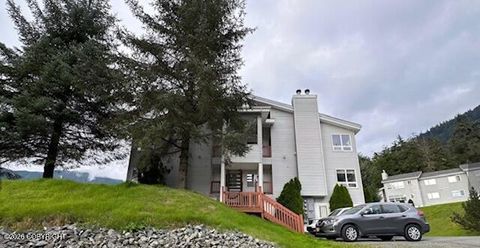 Photo of 1008 Hooter Lane #A6, Juneau, AK 99801 (MLS # 26-2929)