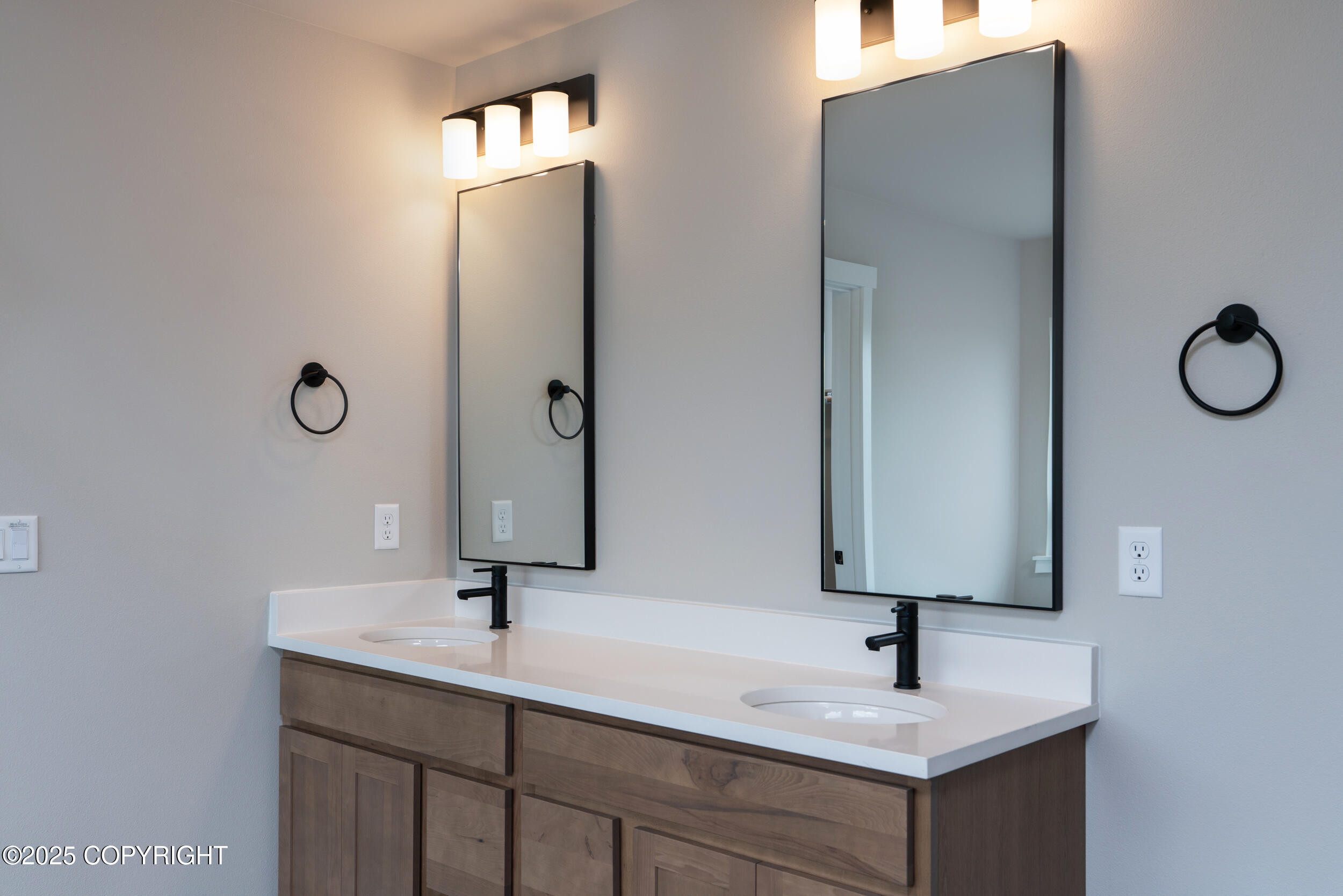 18085 N Rivervista Road, Eagle River, Alaska image 30