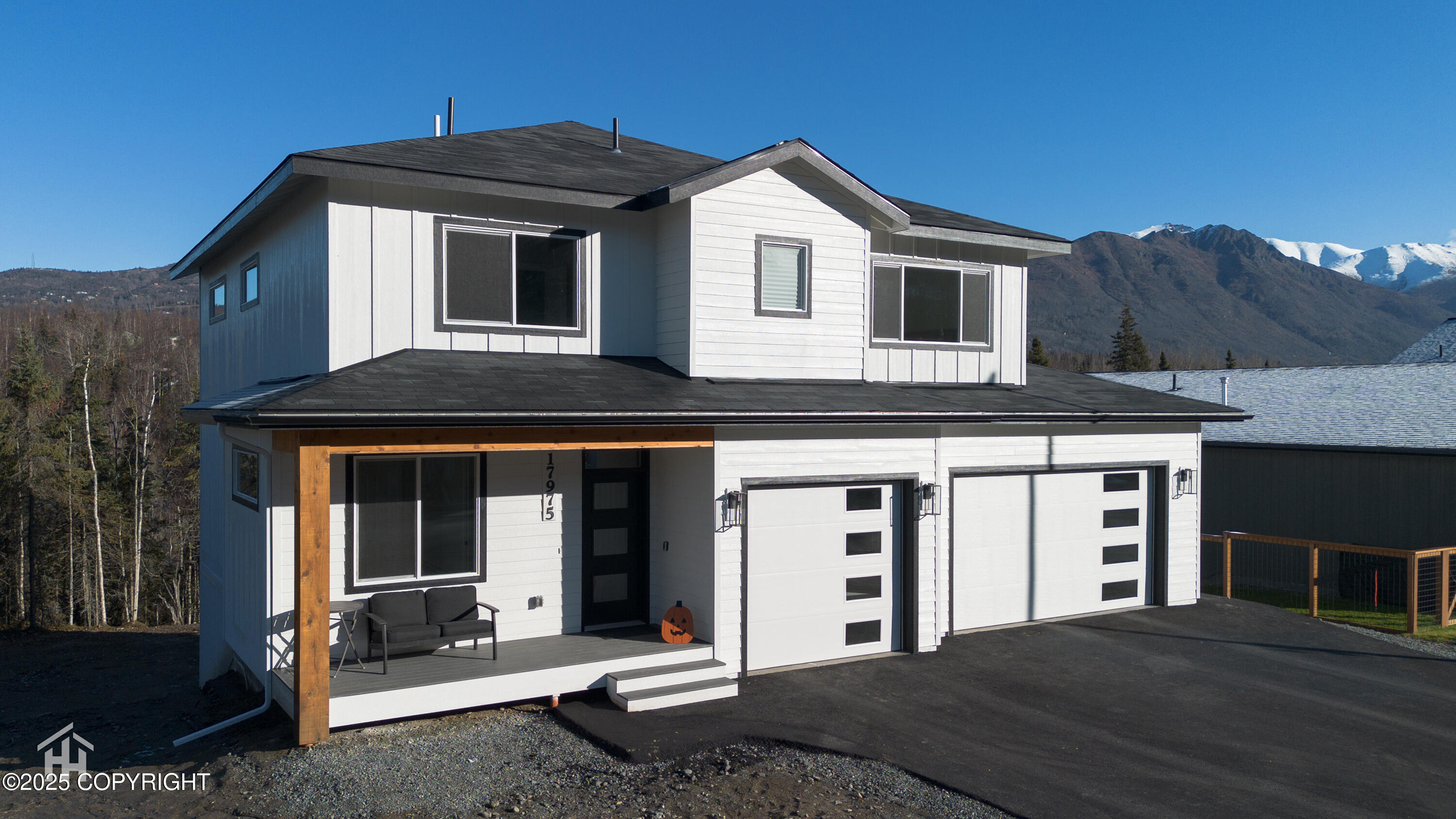 18085 N Rivervista Road, Eagle River, Alaska image 2