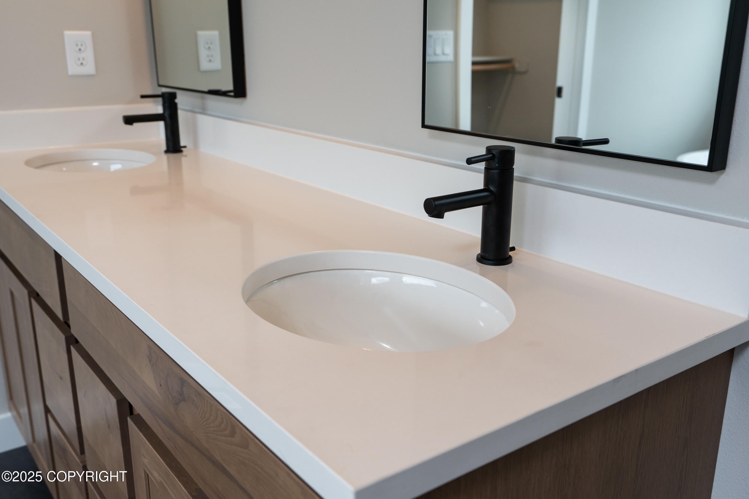 18085 N Rivervista Road, Eagle River, Alaska image 31