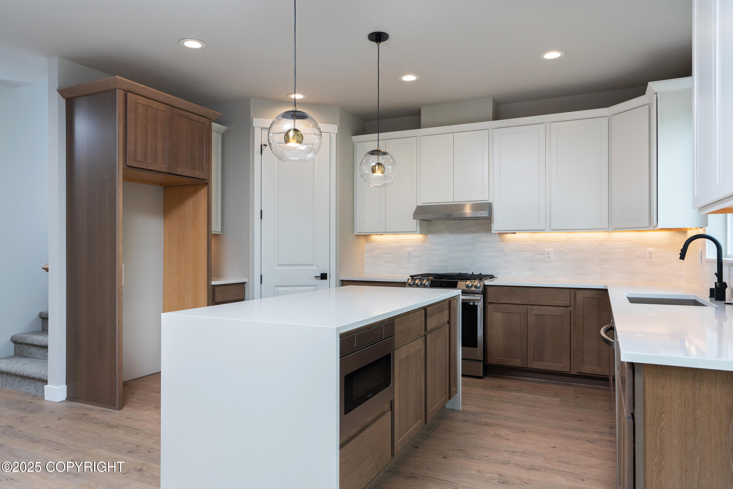 18085 N Rivervista Road, Eagle River, Alaska image 13