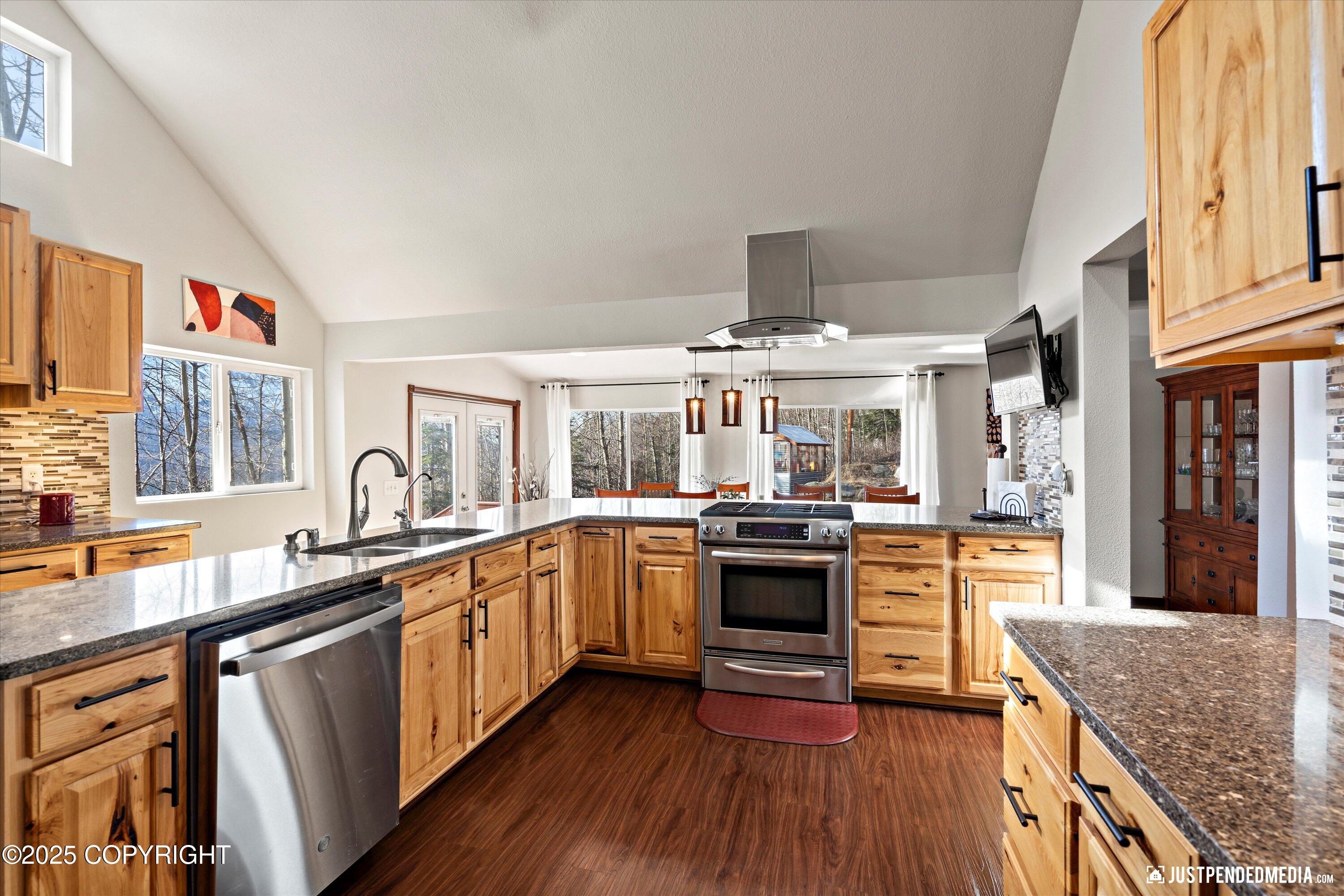 3831 Harca Street, Eagle River, Alaska image 5