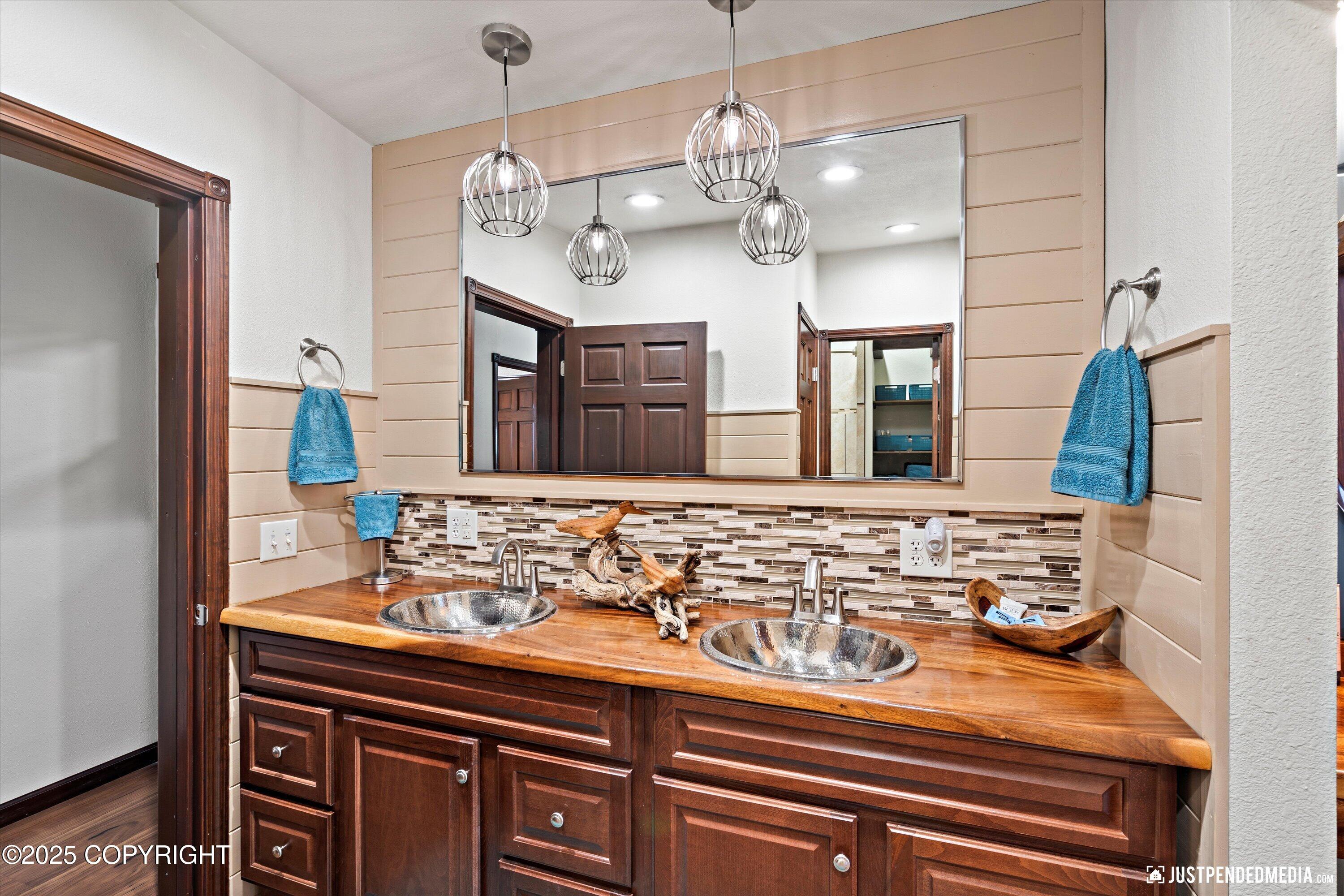 3831 Harca Street, Eagle River, Alaska image 14
