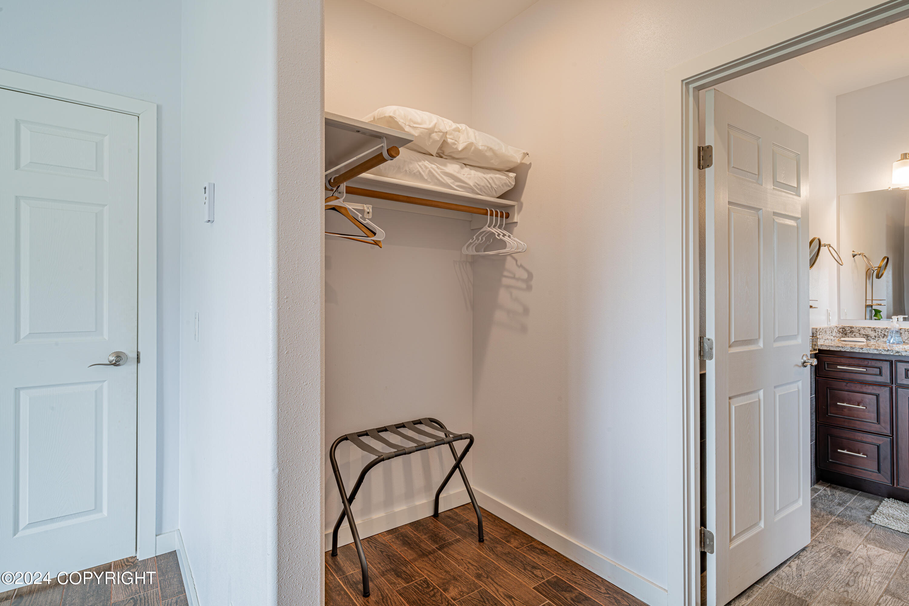 Homer, Alaska 99603, United States, 3 Bedrooms Bedrooms, ,2 BathroomsBathrooms,Residential,Pending,46905