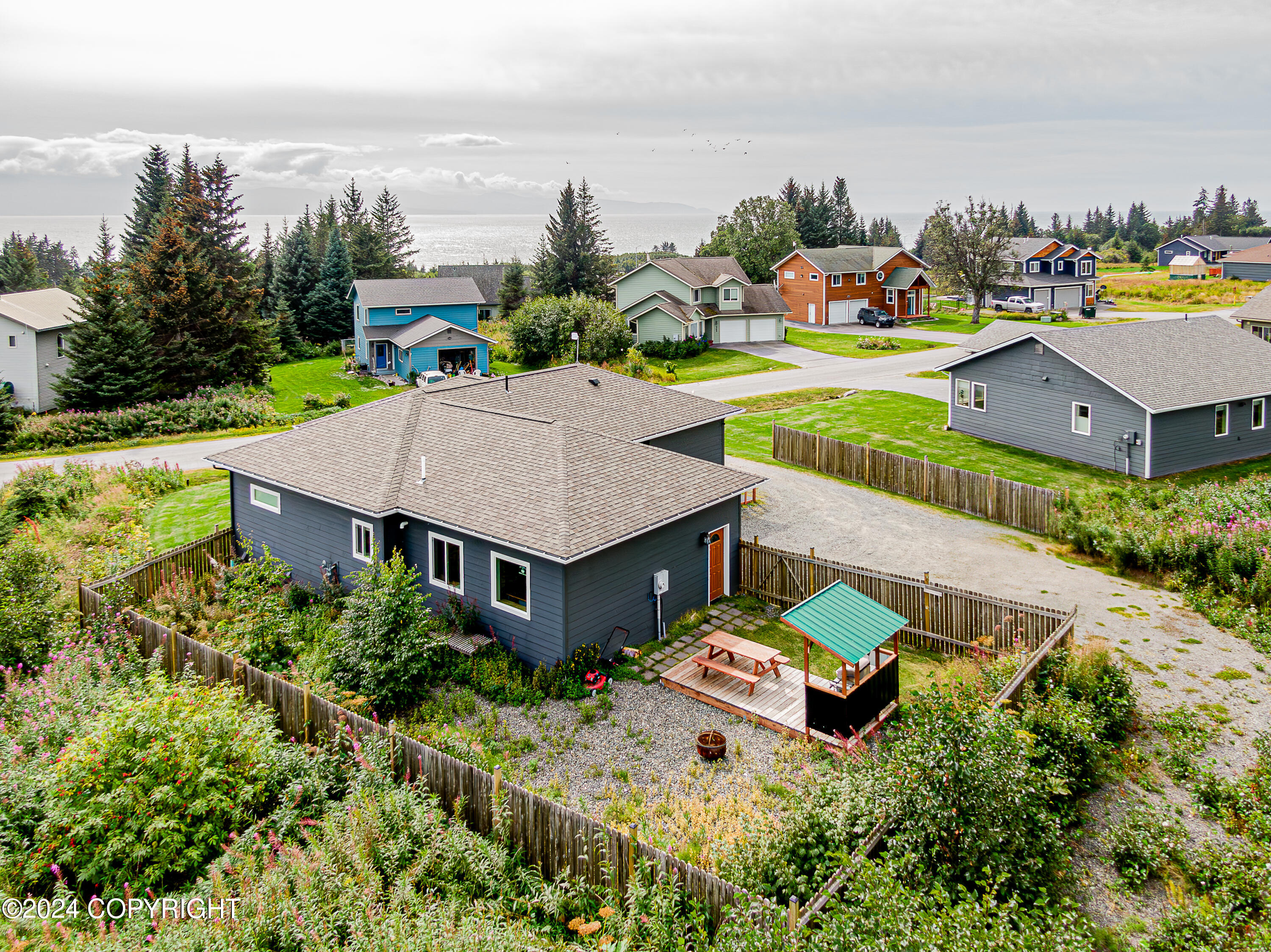 Homer, Alaska 99603, United States, 3 Bedrooms Bedrooms, ,2 BathroomsBathrooms,Residential,Pending,46905