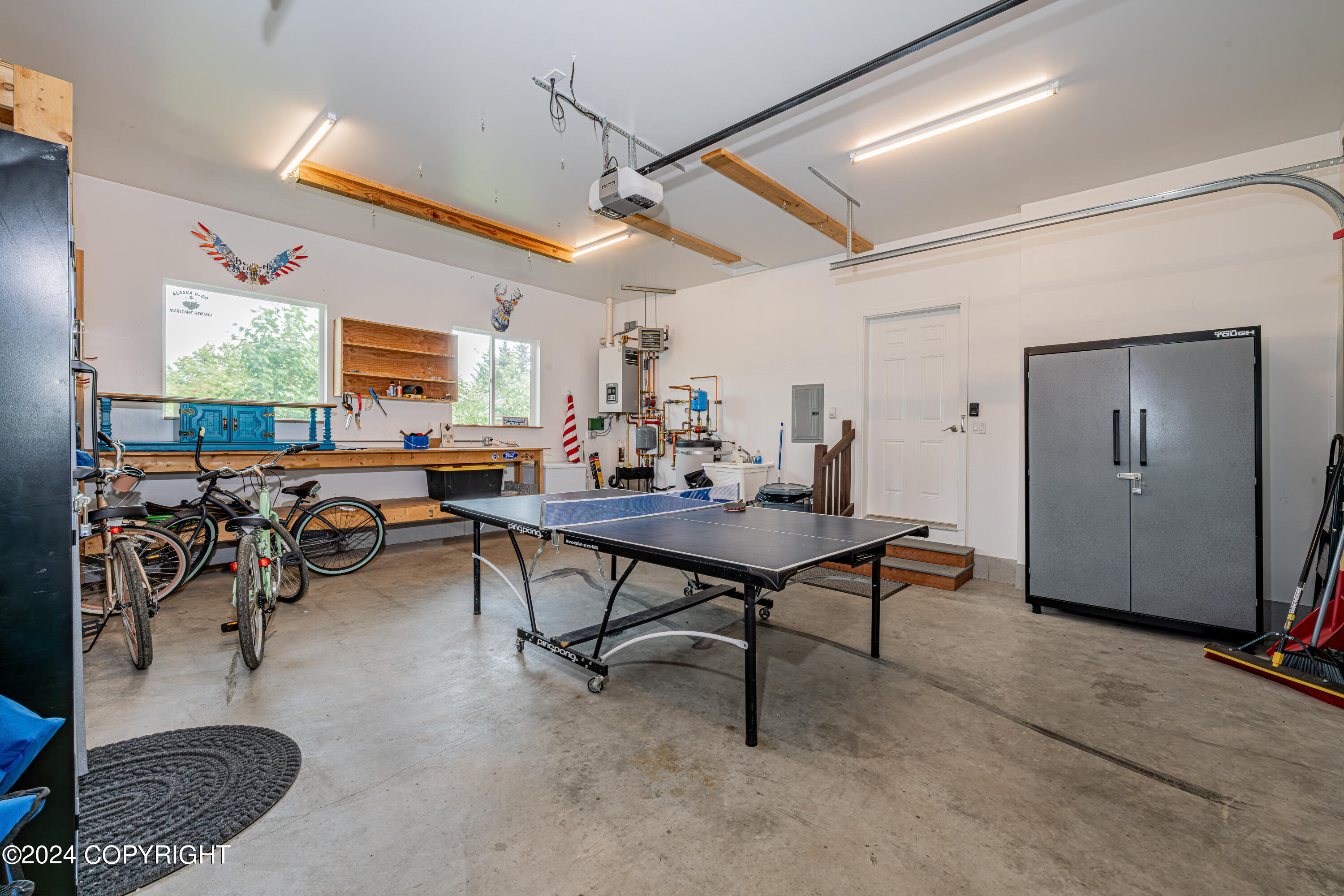 Homer, Alaska 99603, United States, 3 Bedrooms Bedrooms, ,2 BathroomsBathrooms,Residential,Pending,46905