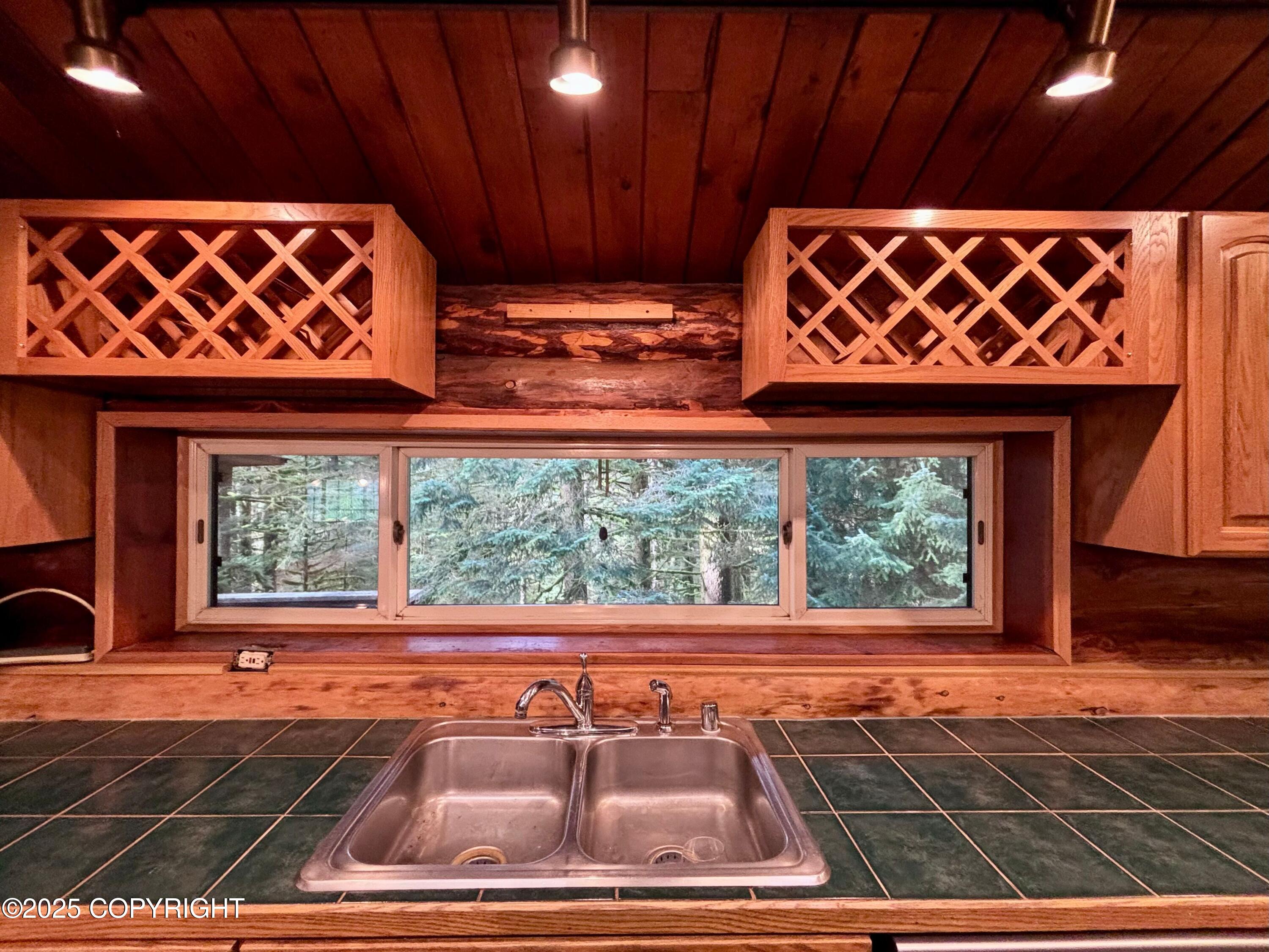 3117 Monashka Bay Road, Kodiak, Alaska image 9