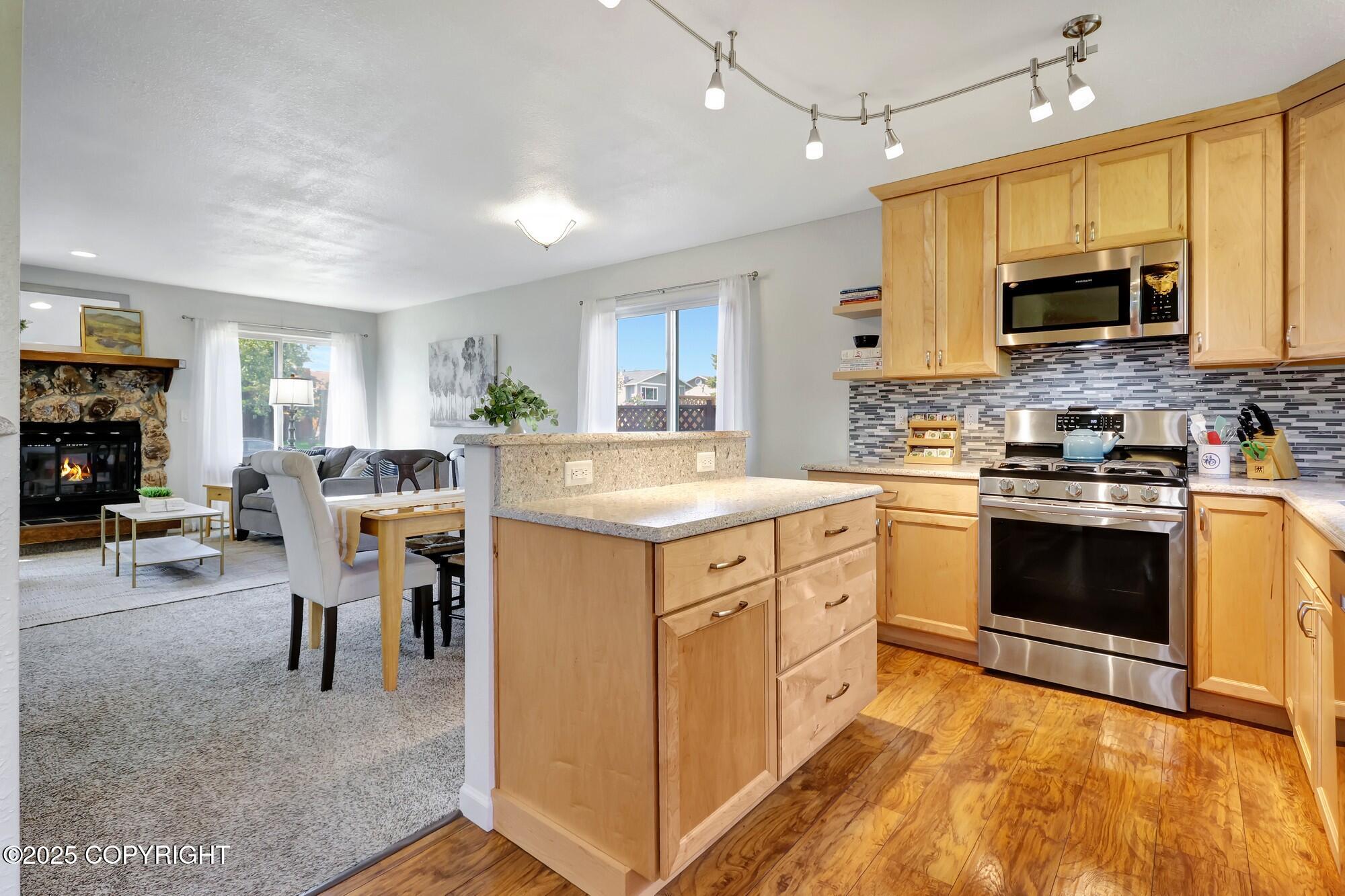 6831 Cheryl Street, Anchorage, Alaska image 7