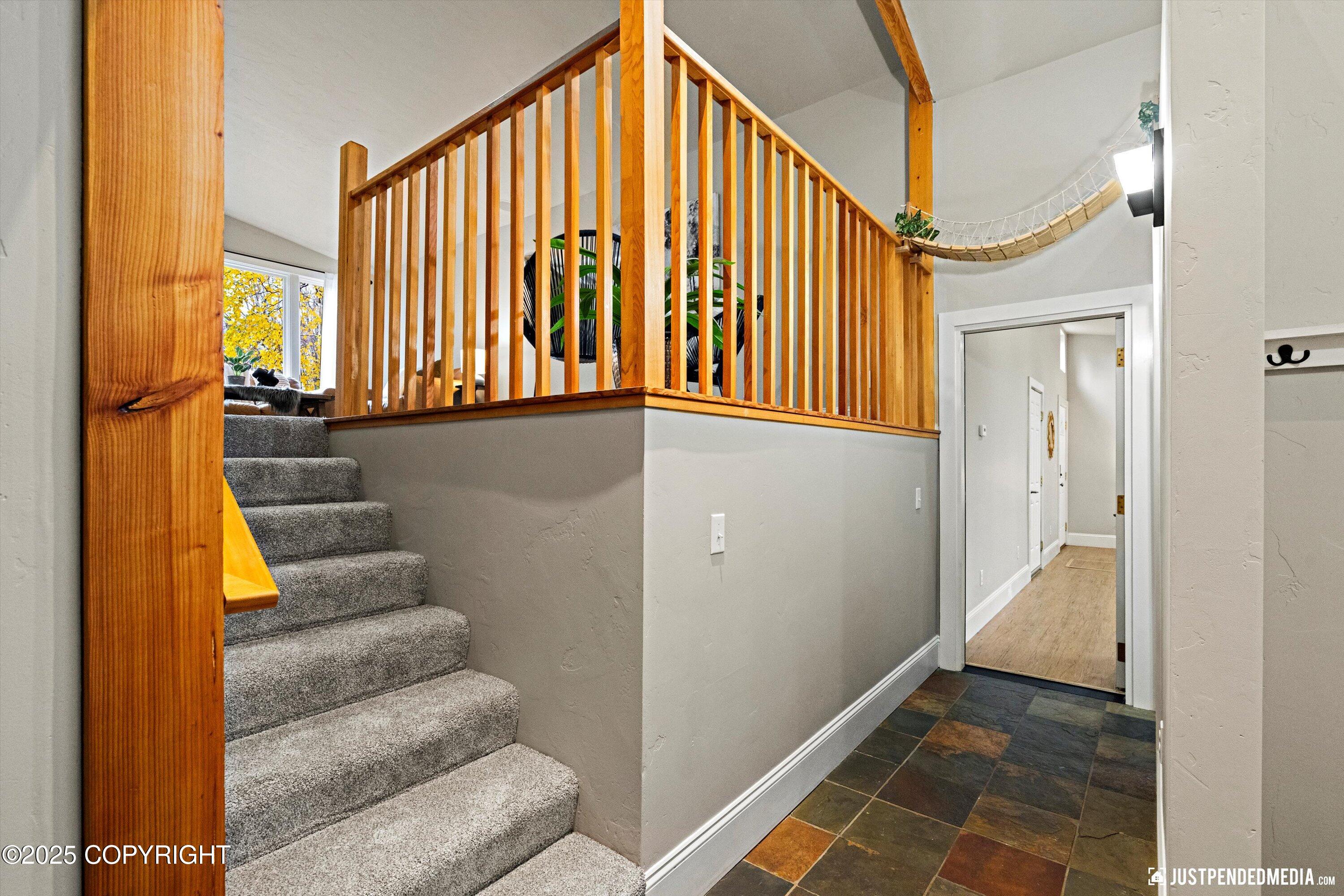 Anchorage, Alaska 99515, United States, 5 Bedrooms Bedrooms, ,3 BathroomsBathrooms,Residential,Active,225454