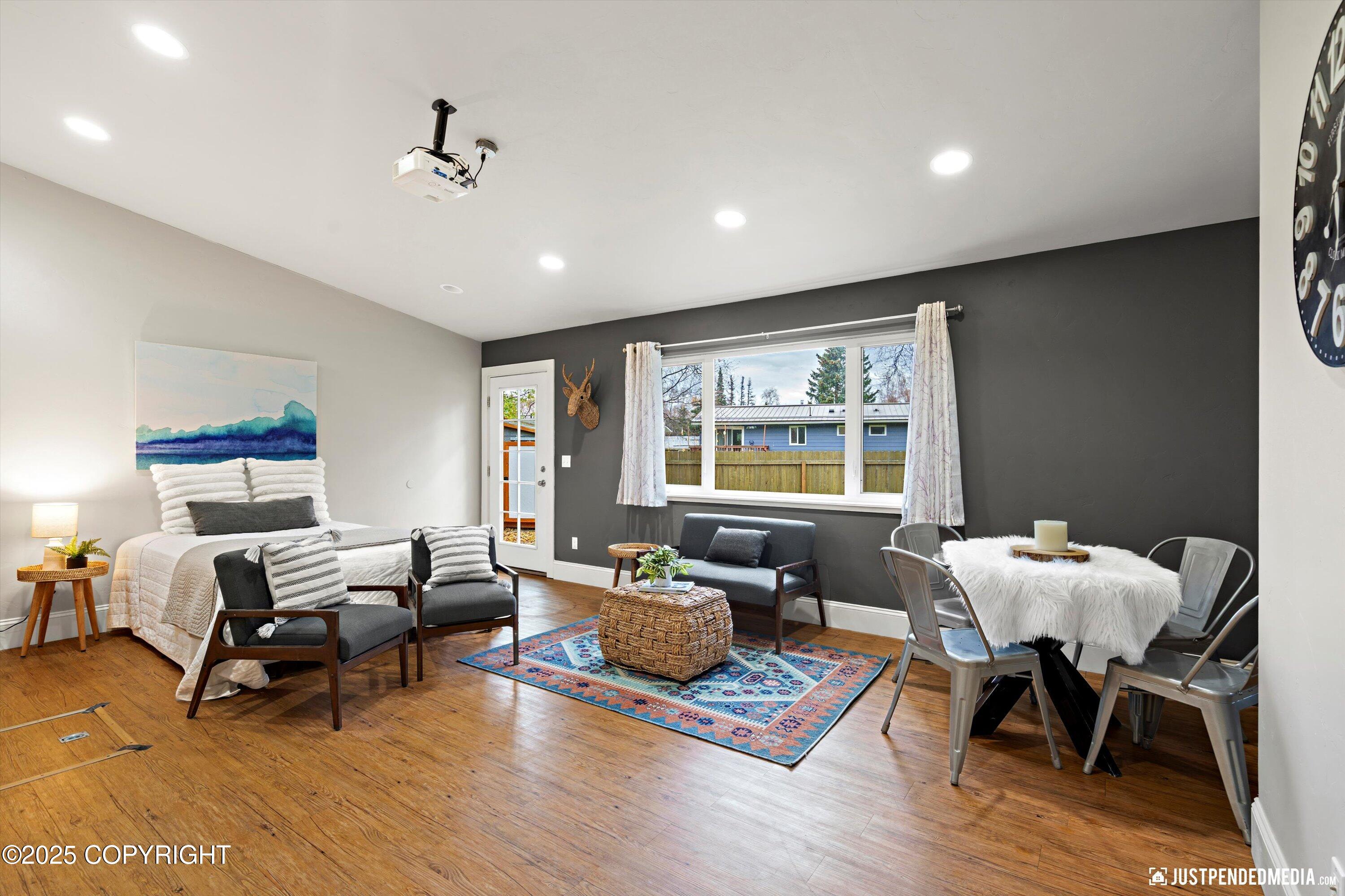 Anchorage, Alaska 99515, United States, 5 Bedrooms Bedrooms, ,3 BathroomsBathrooms,Residential,Active,225454