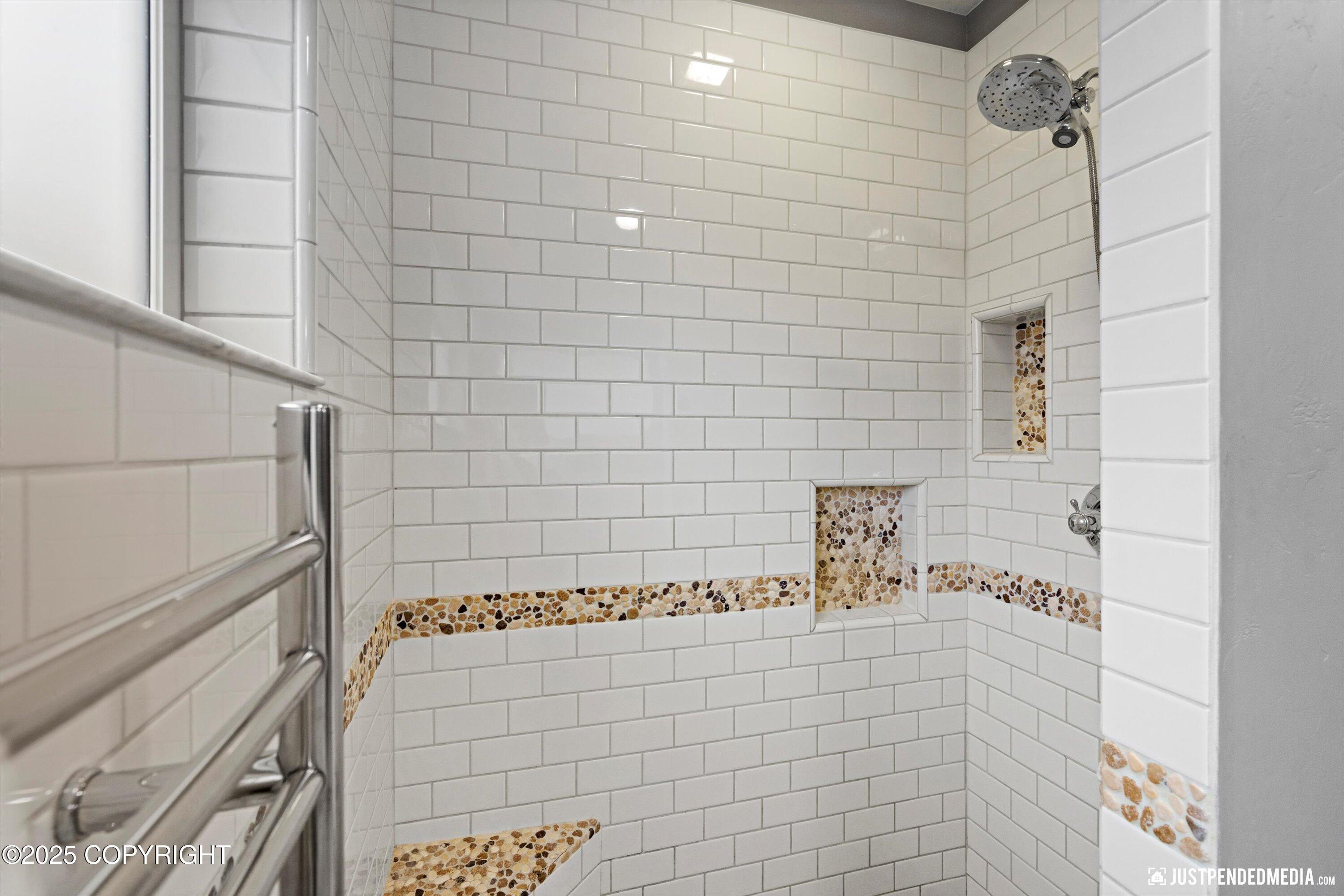 Anchorage, Alaska 99515, United States, 5 Bedrooms Bedrooms, ,3 BathroomsBathrooms,Residential,Active,225454