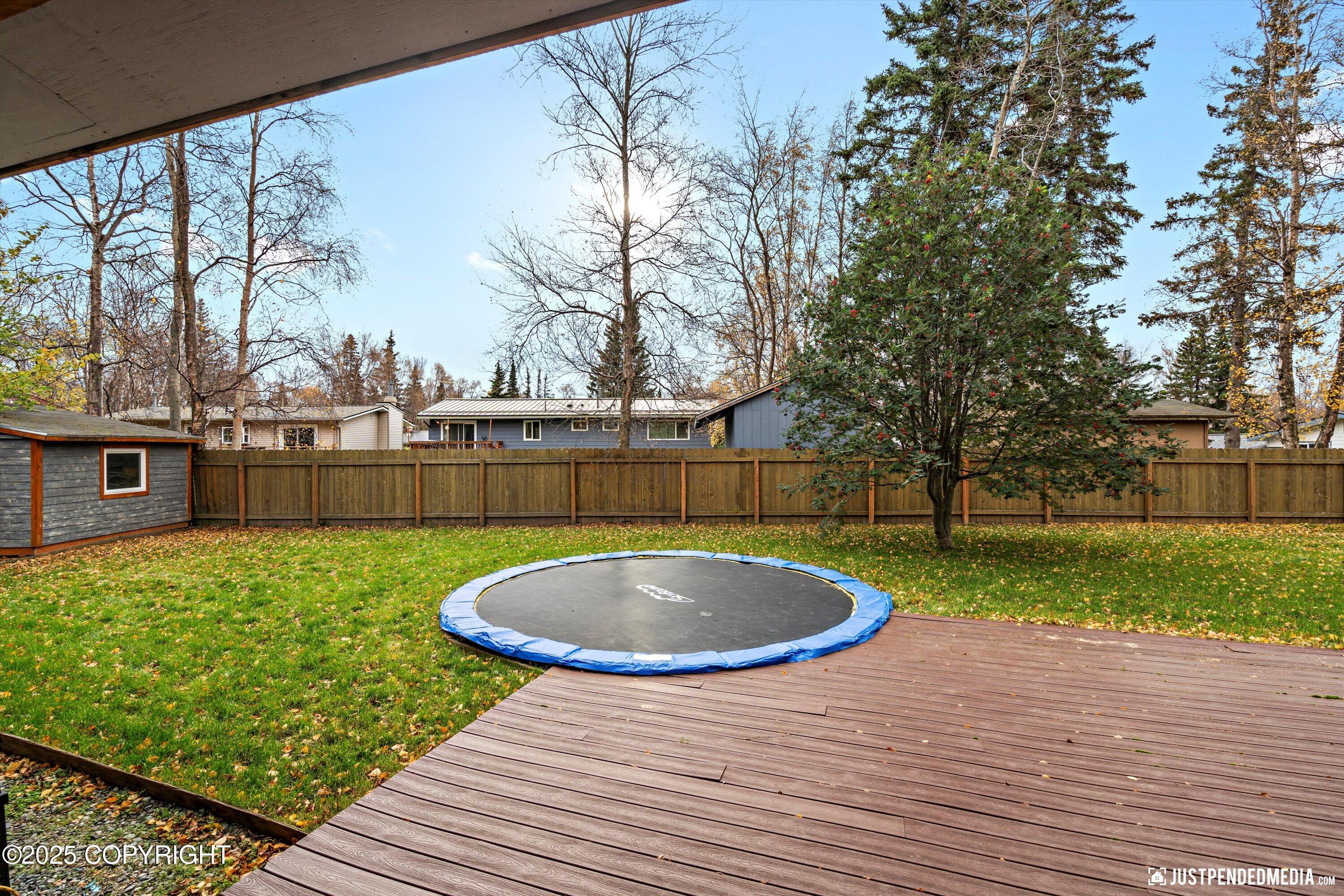 Anchorage, Alaska 99515, United States, 5 Bedrooms Bedrooms, ,3 BathroomsBathrooms,Residential,Active,225454