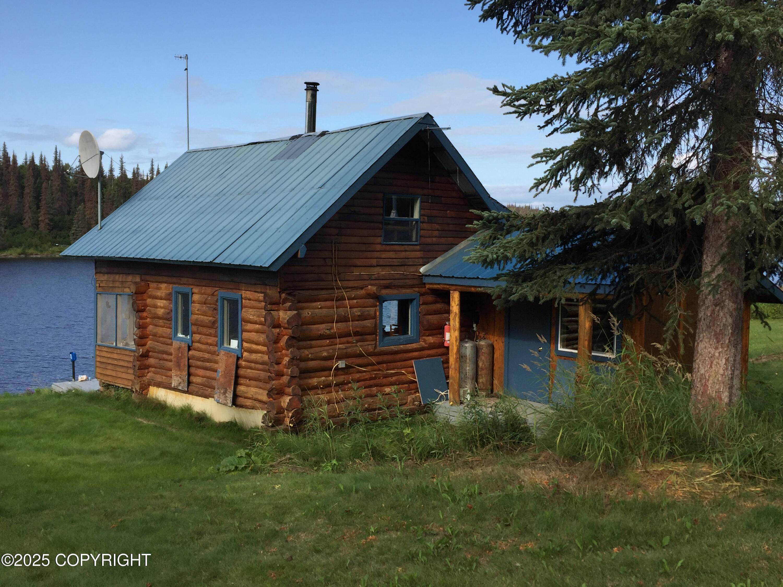 Tr K No Road, Skwentna, Alaska image 1